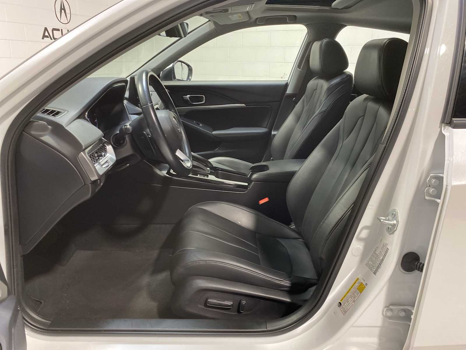 Thumbnail: 2023 Acura Integra - 2