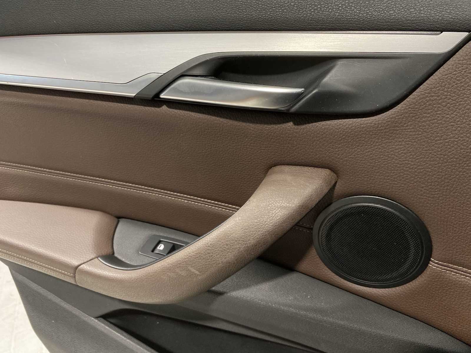 Thumbnail: 2016 BMW X1 - 27