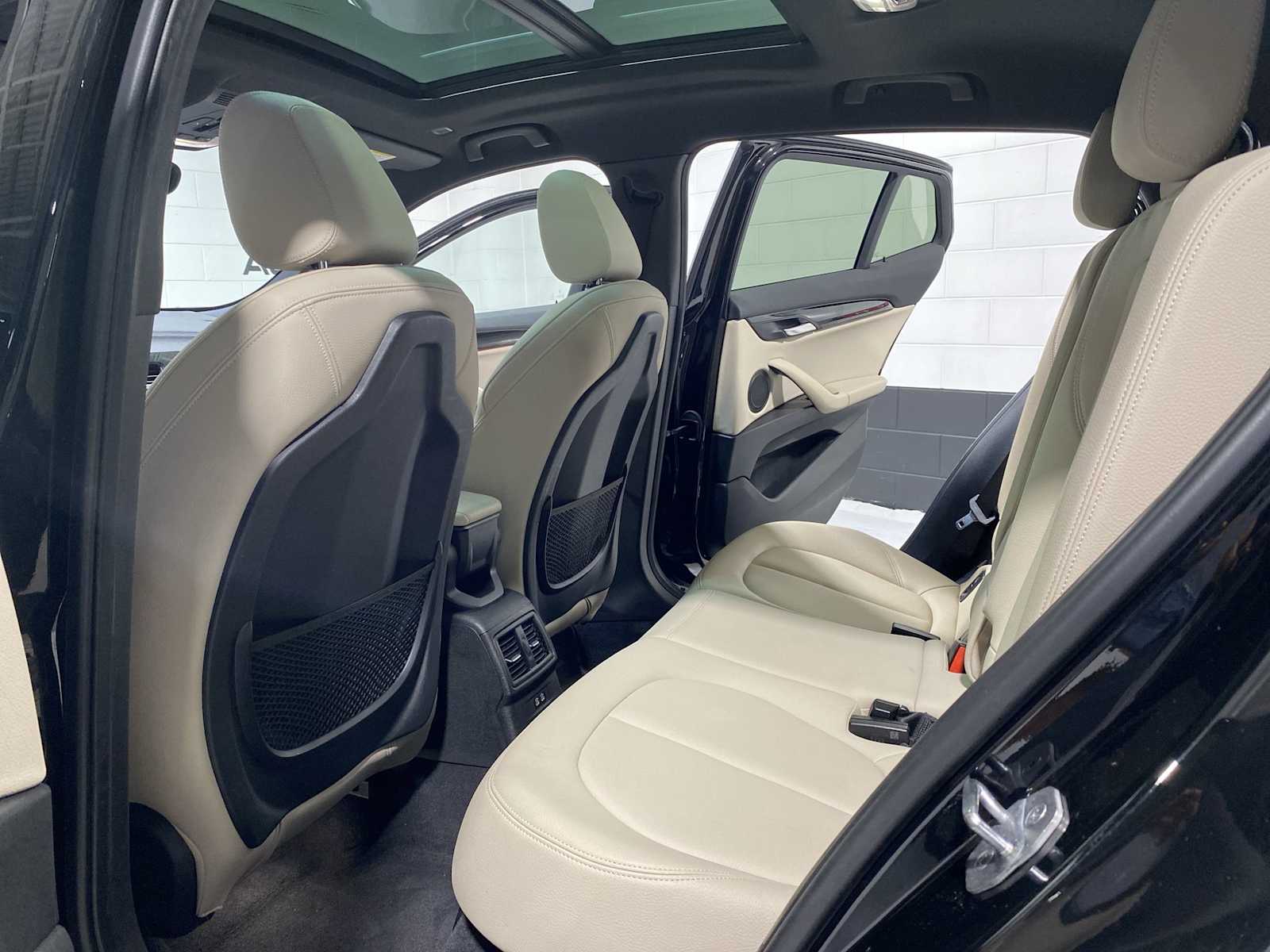 Thumbnail: 2018 BMW X2 - 12
