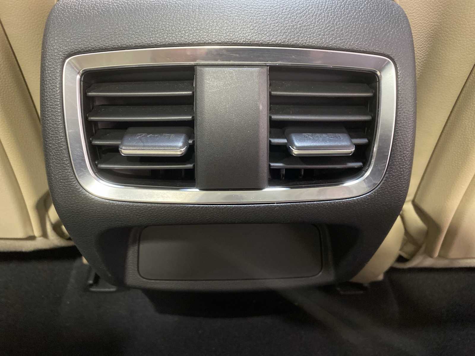 Thumbnail: 2023 Acura RDX - 25