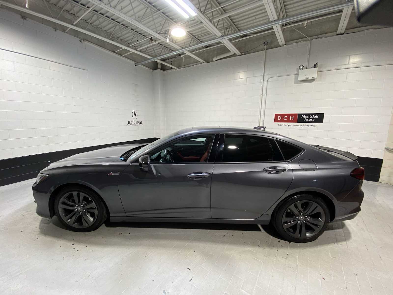 Thumbnail: 2022 Acura TLX - 3