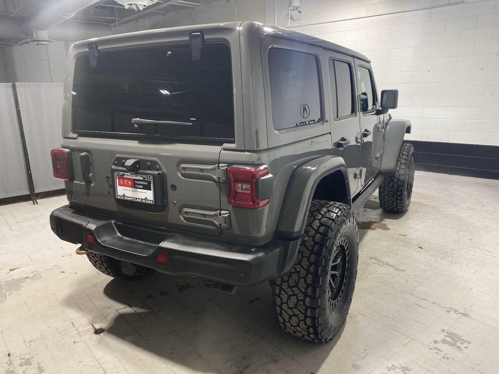 Thumbnail: 2021 Jeep Wrangler - 26