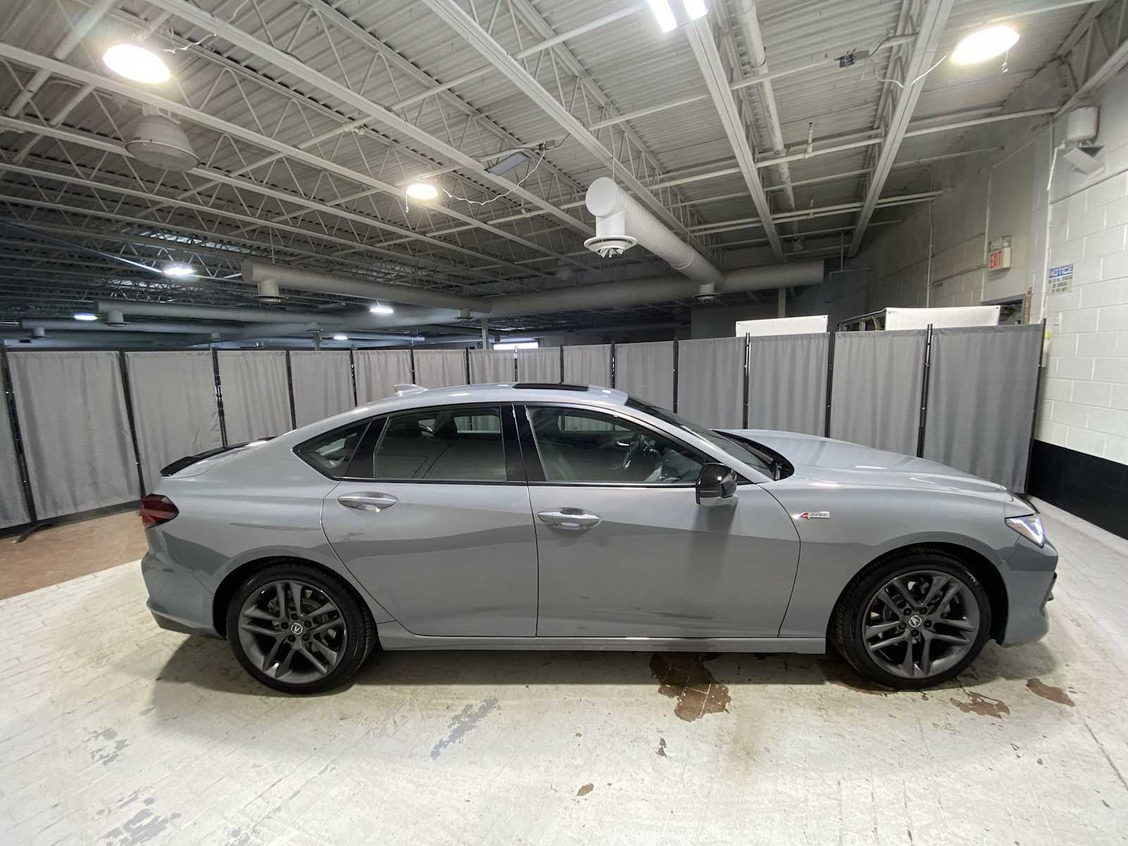 Thumbnail: 2025 Acura TLX - 27