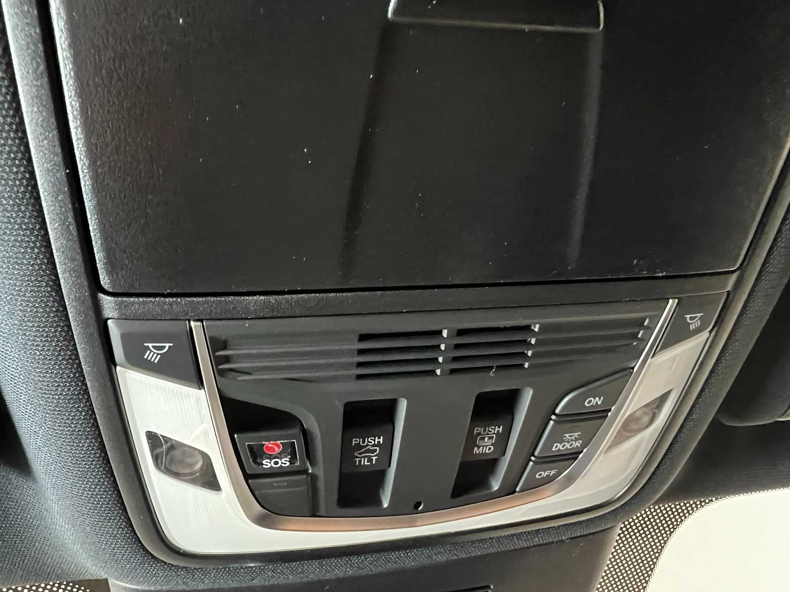 Thumbnail: 2026 Acura MDX - 27