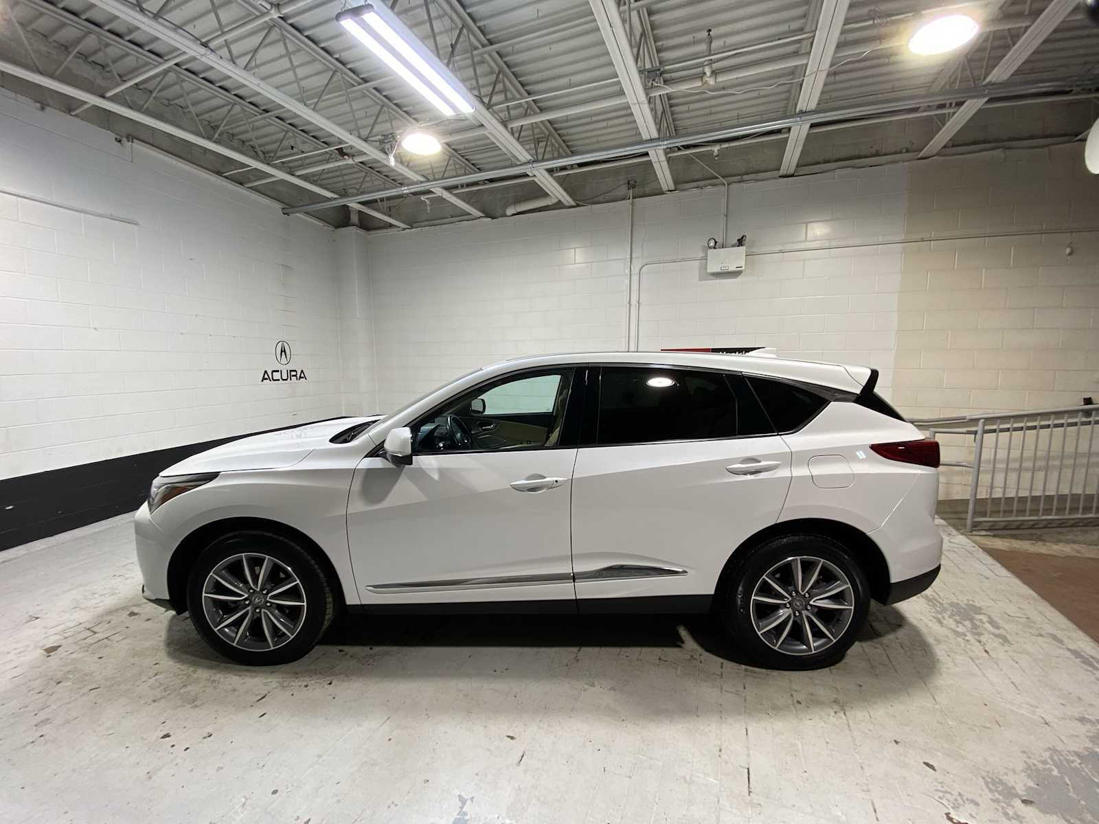 Thumbnail: 2024 Acura RDX - 3