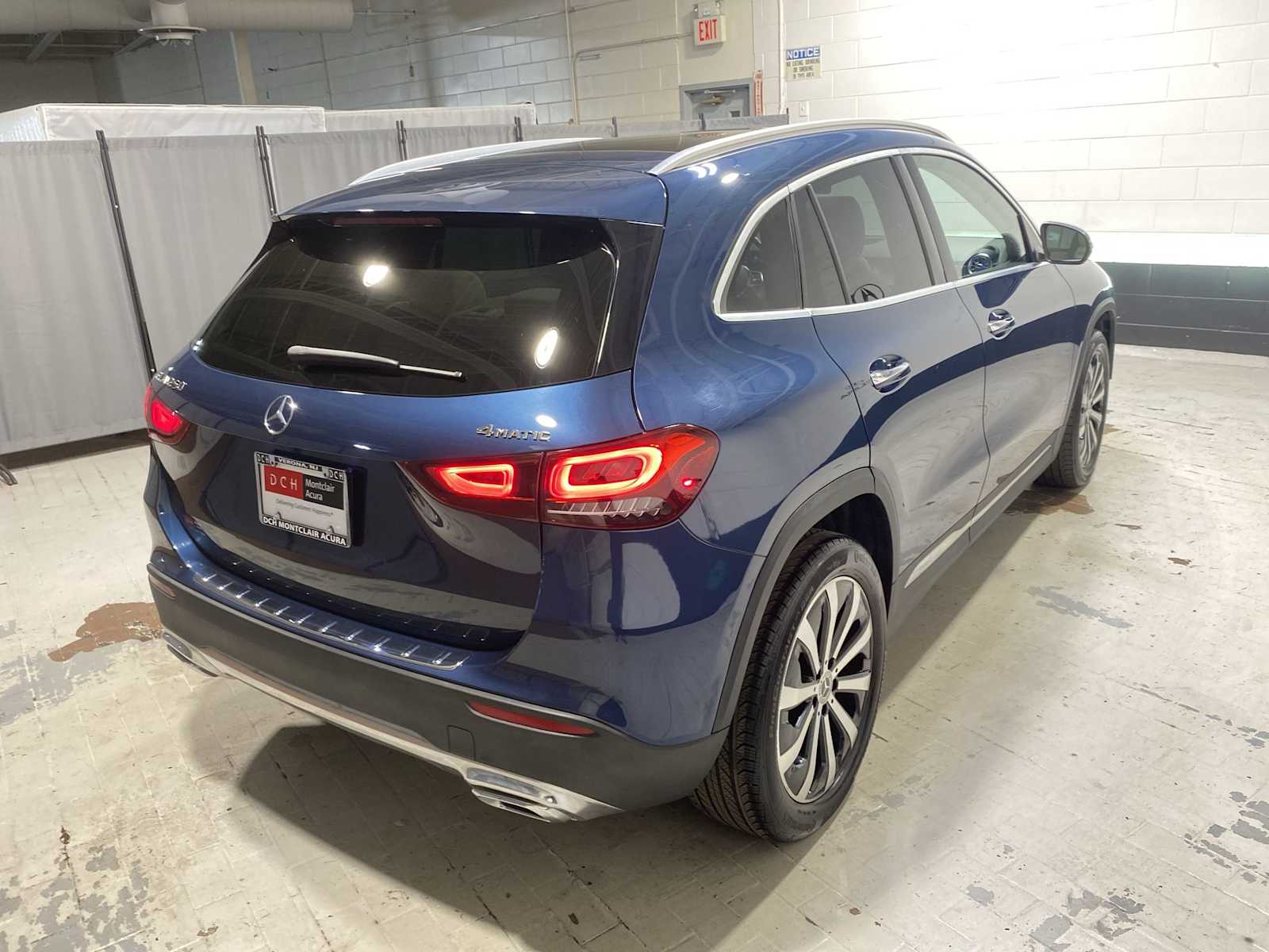 Thumbnail: 2021 Mercedes-Benz GLA - 26