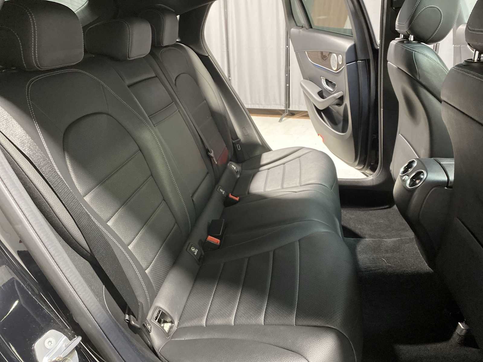 Thumbnail: 2019 Mercedes-Benz GLC - 13