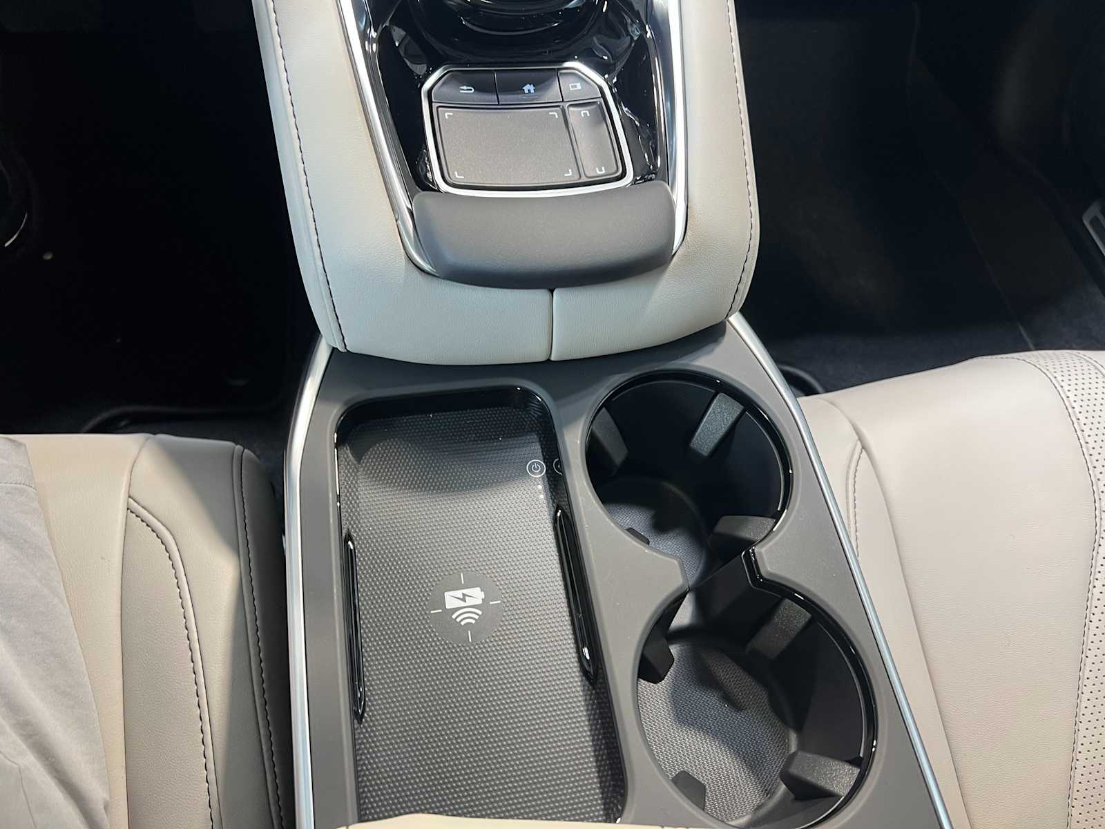 Thumbnail: 2026 Acura RDX - 27