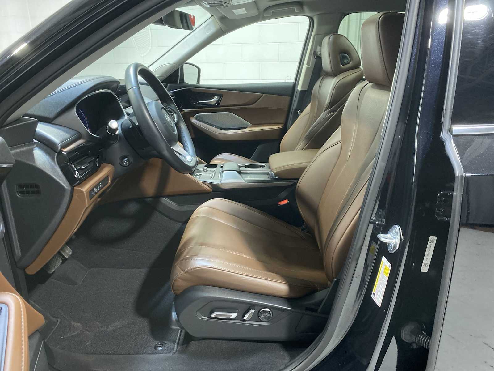 Thumbnail: 2023 Acura MDX - 2