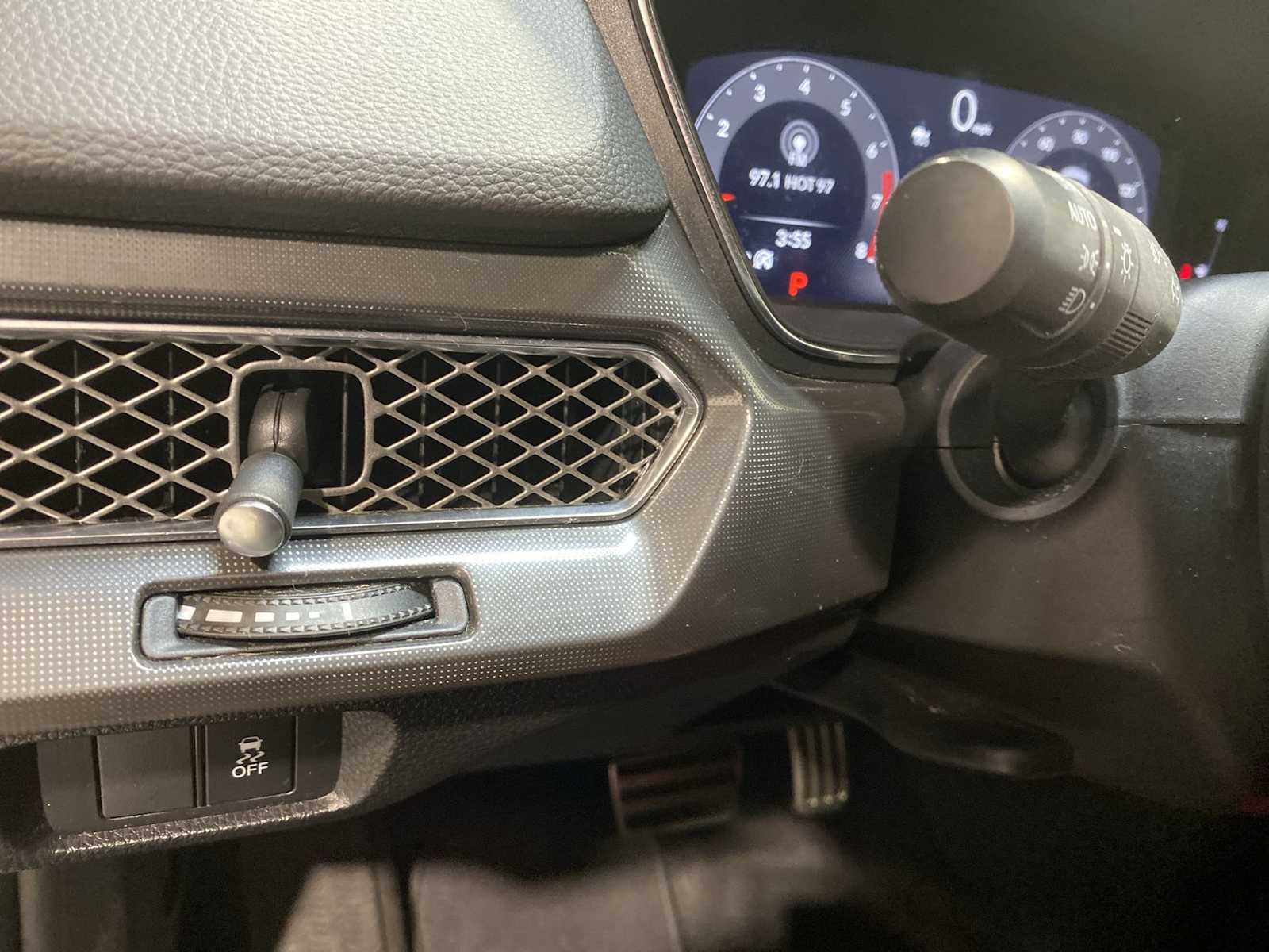 Thumbnail: 2024 Acura Integra - 24