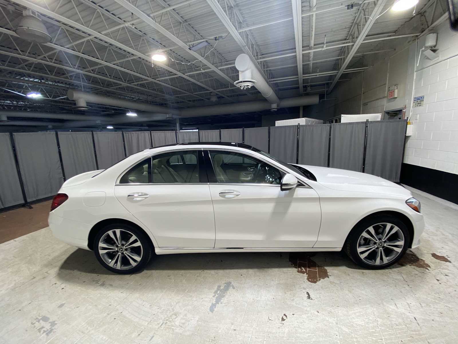 Thumbnail: 2021 Mercedes-Benz C-Class - 27