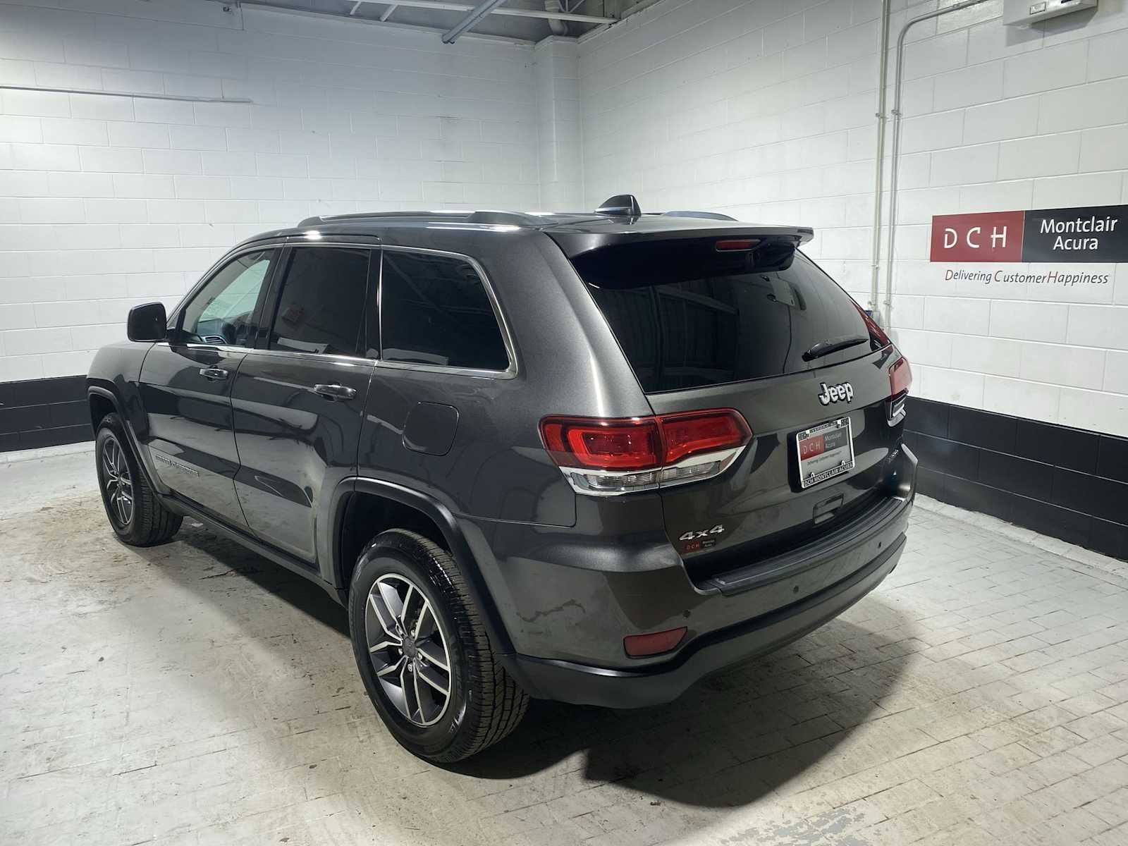 Thumbnail: 2020 Jeep Grand Cherokee - 4