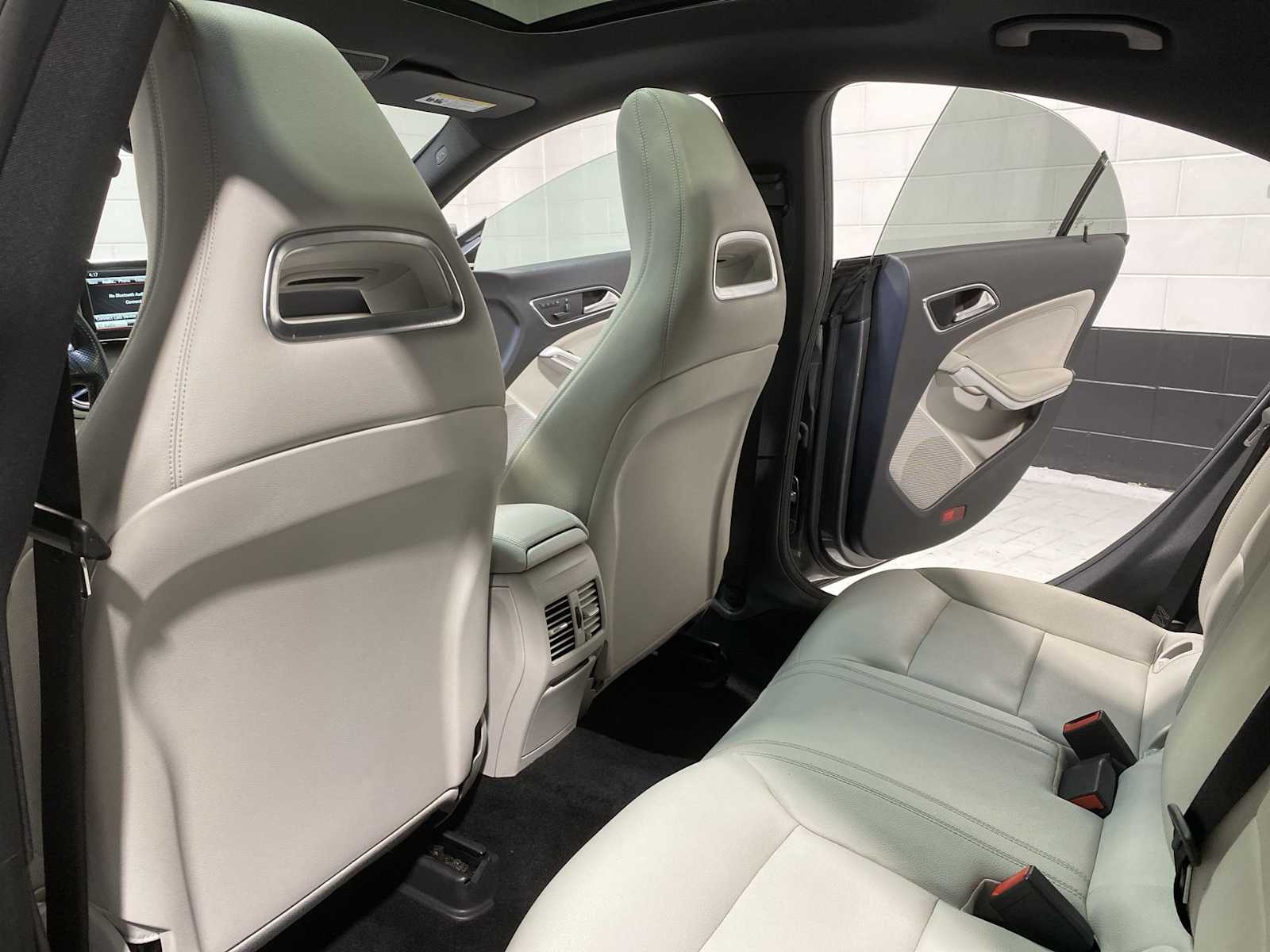 Thumbnail: 2014 Mercedes-Benz CLA - 12