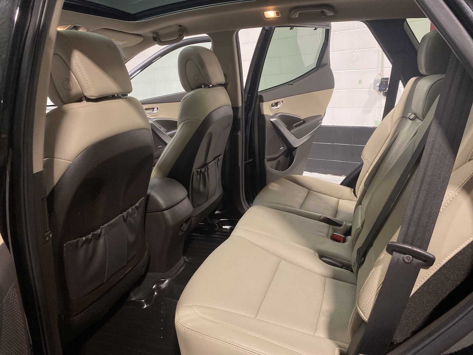 Thumbnail: 2017 Hyundai Santa Fe - 12