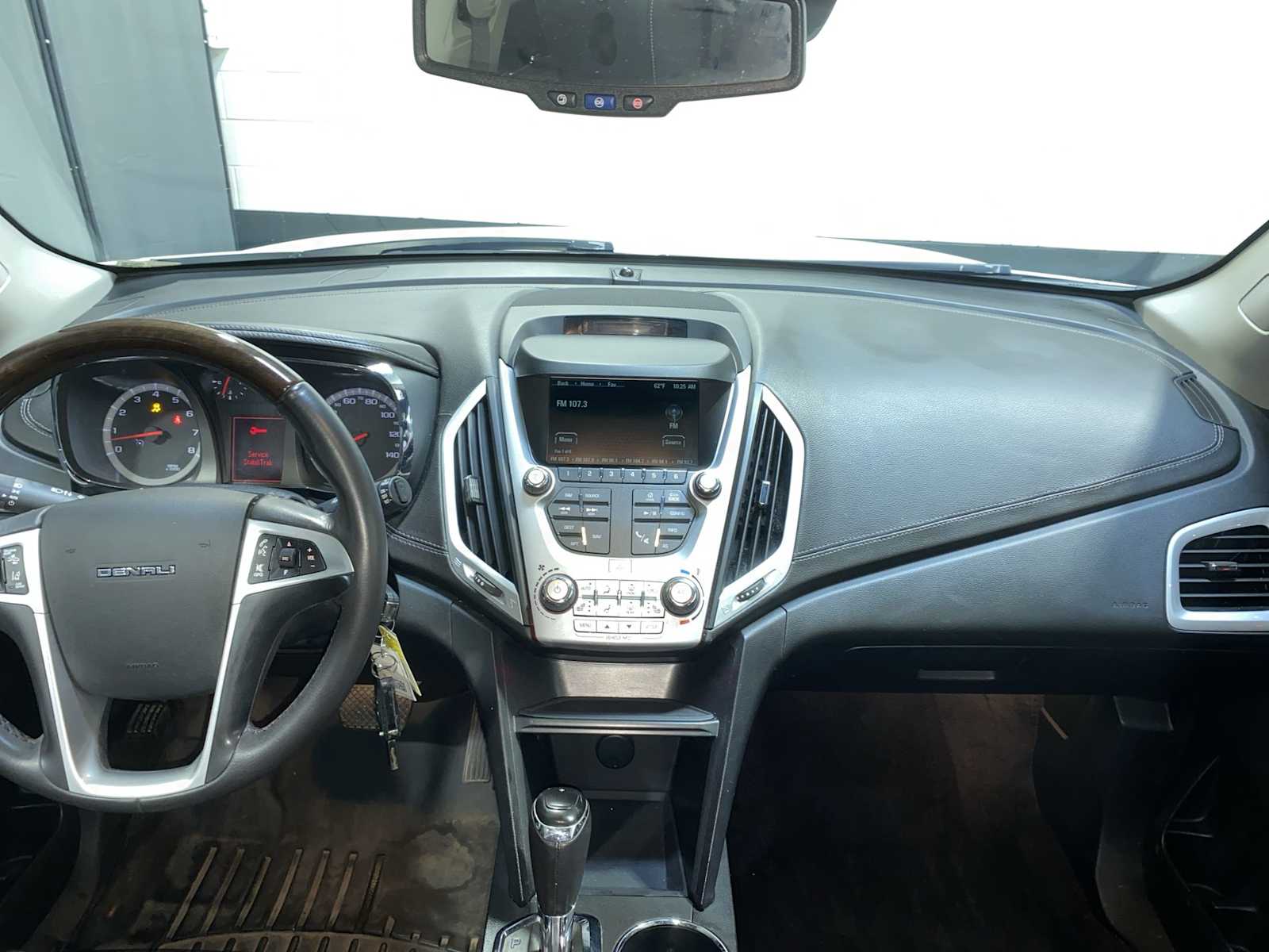 Thumbnail: 2016 GMC Terrain - 10