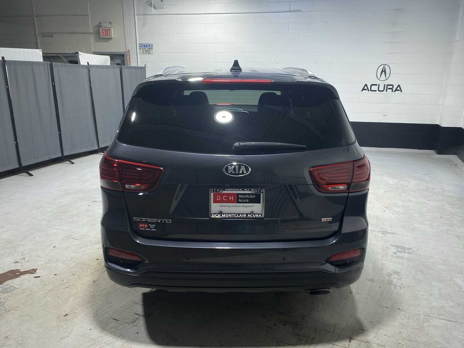 Thumbnail: 2019 Kia Sorento - 5