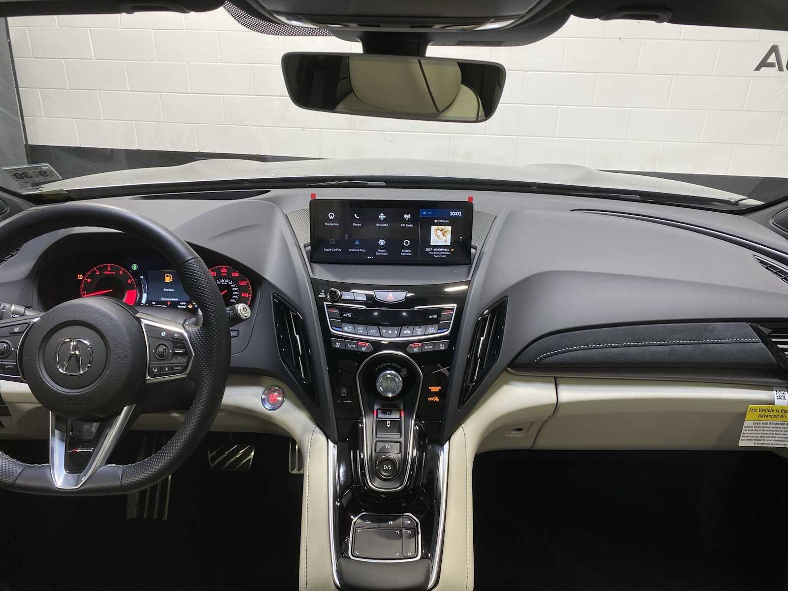 Thumbnail: 2025 Acura RDX - 10