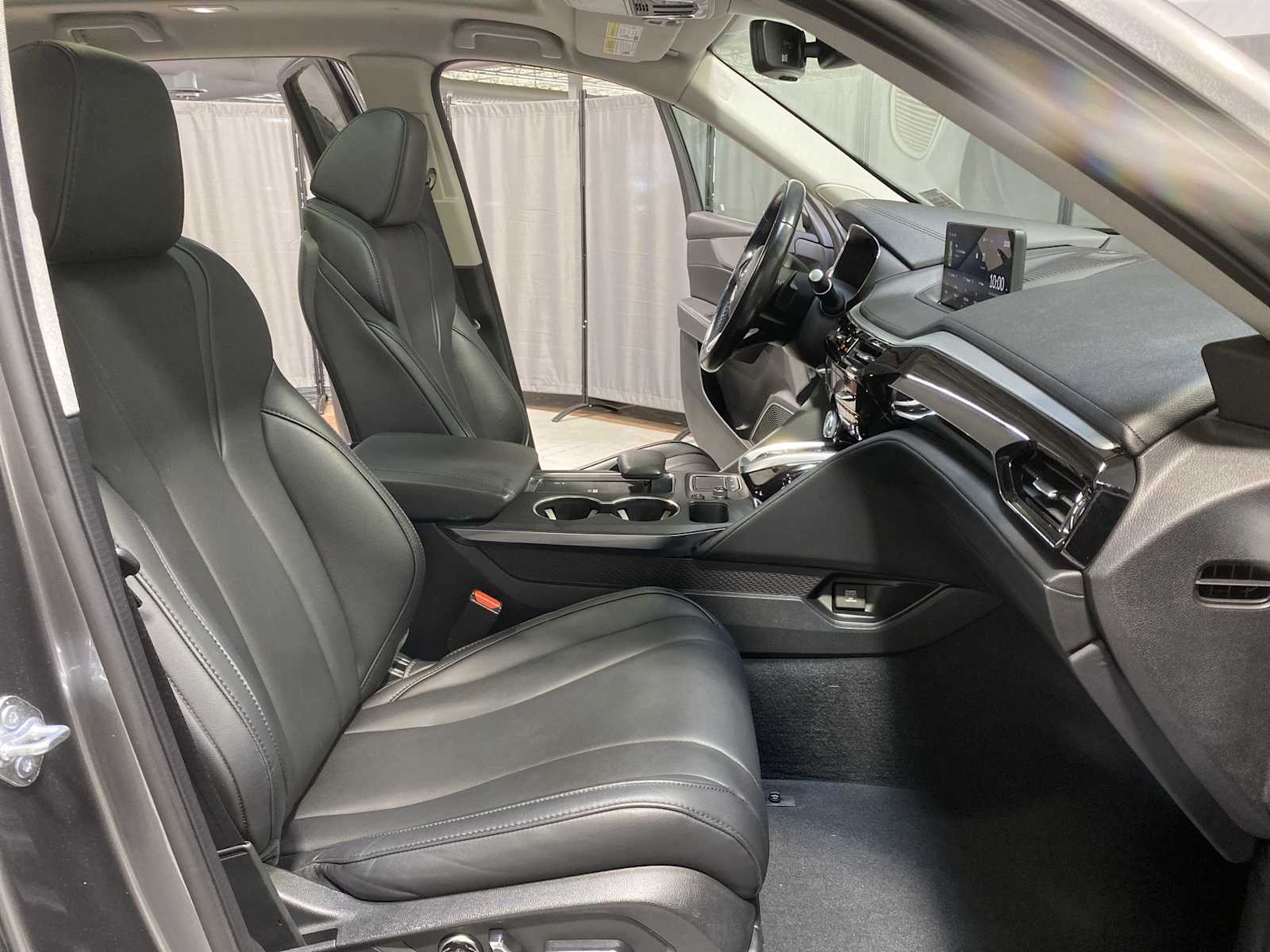Thumbnail: 2023 Acura MDX - 14