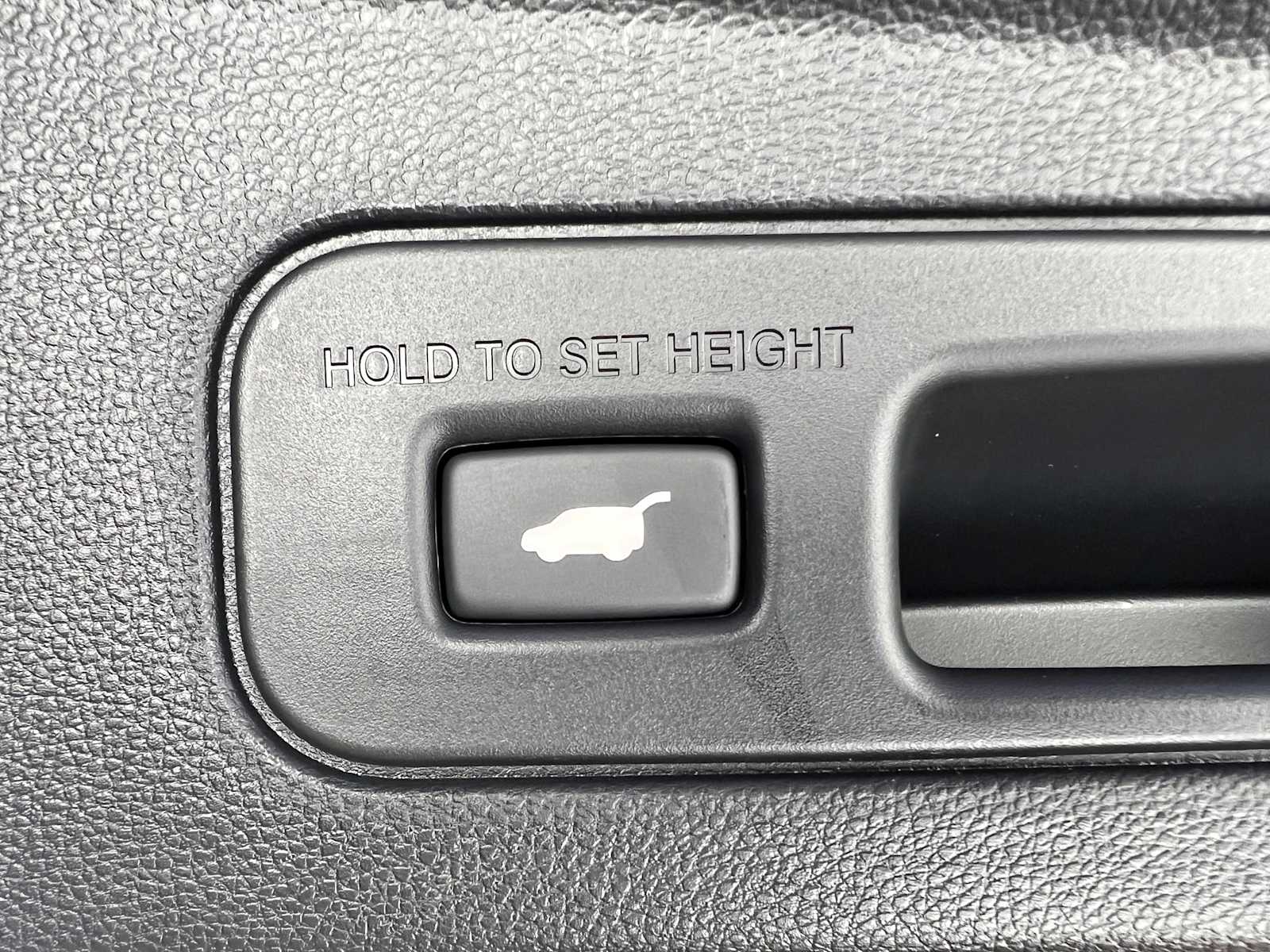 Thumbnail: 2026 Acura MDX - 30