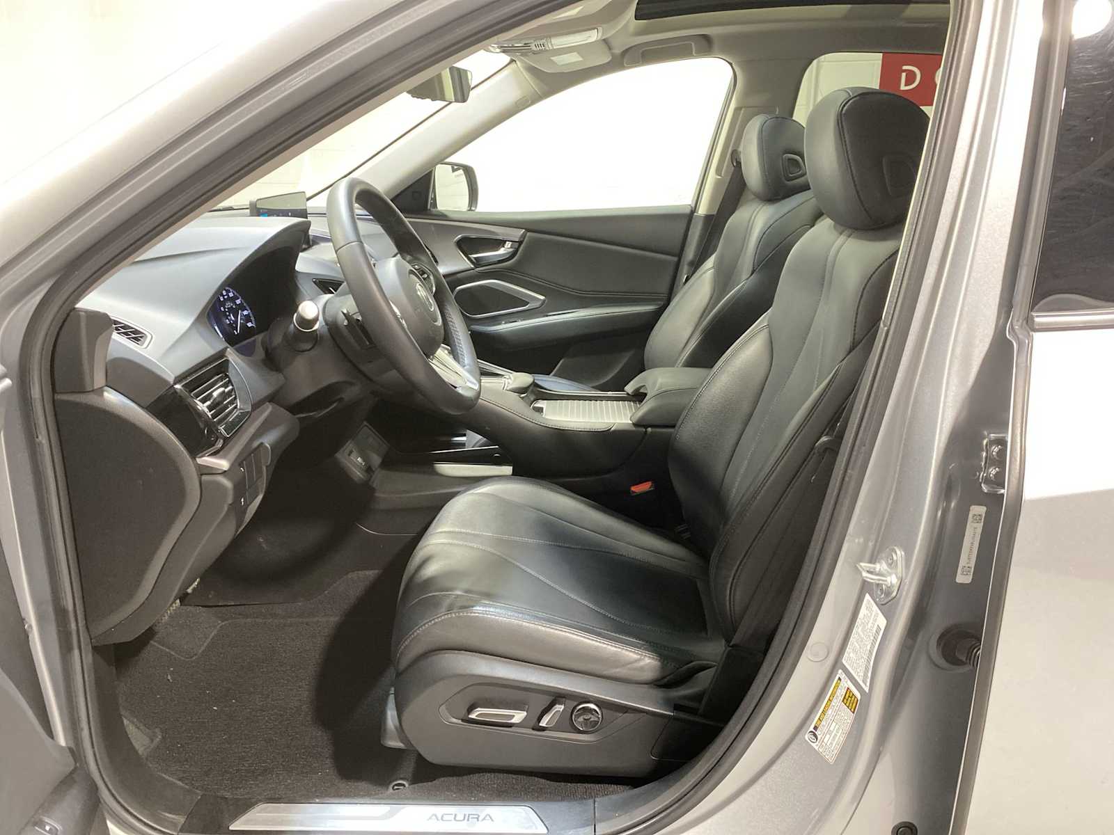 Thumbnail: 2023 Acura RDX - 2