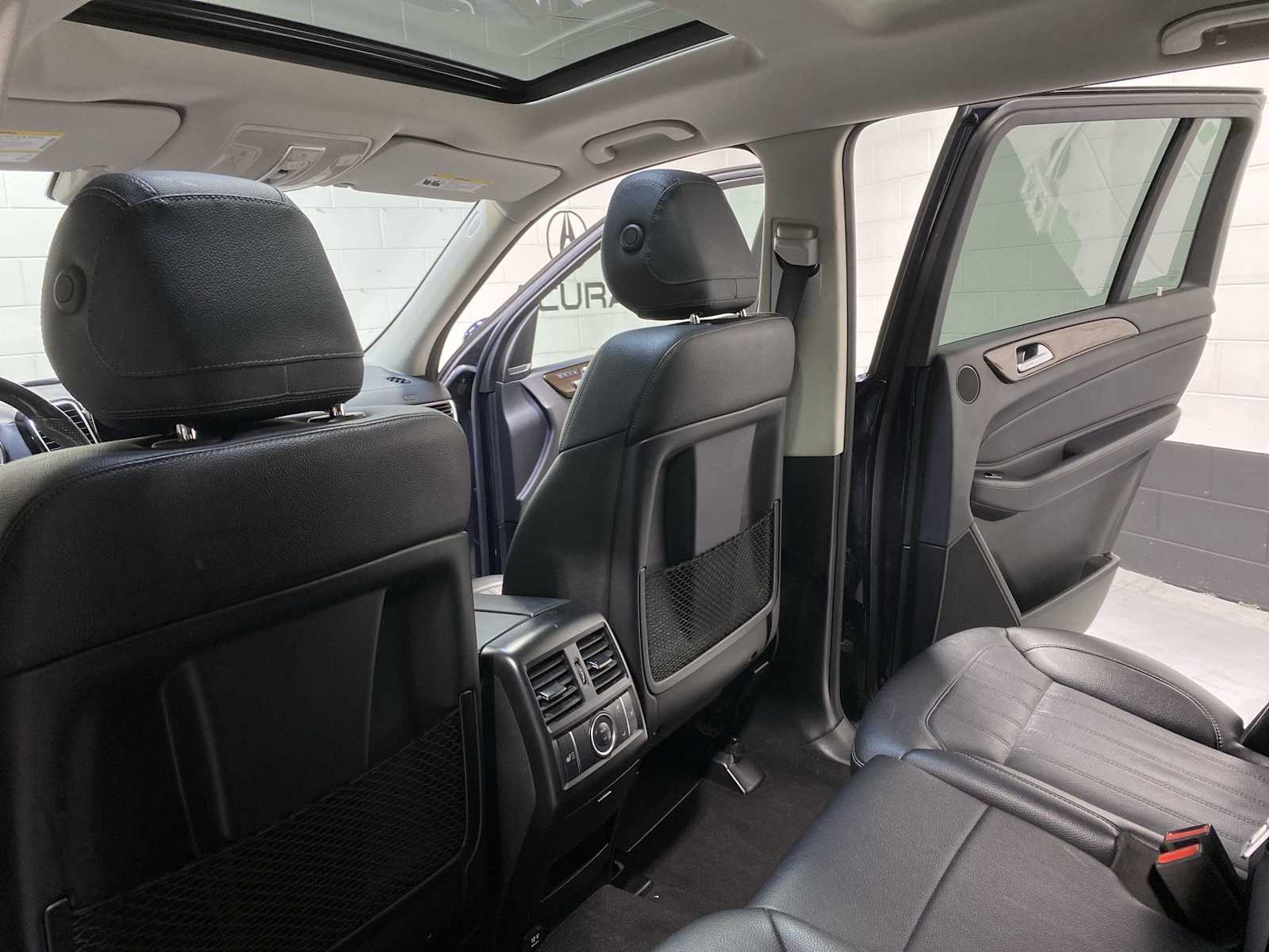 Thumbnail: 2017 Mercedes-Benz GLS - 12