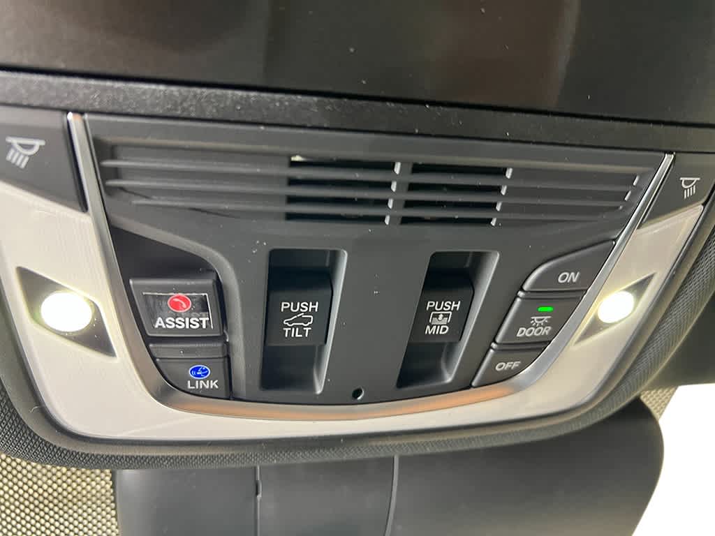 Thumbnail: 2026 Acura RDX - 26