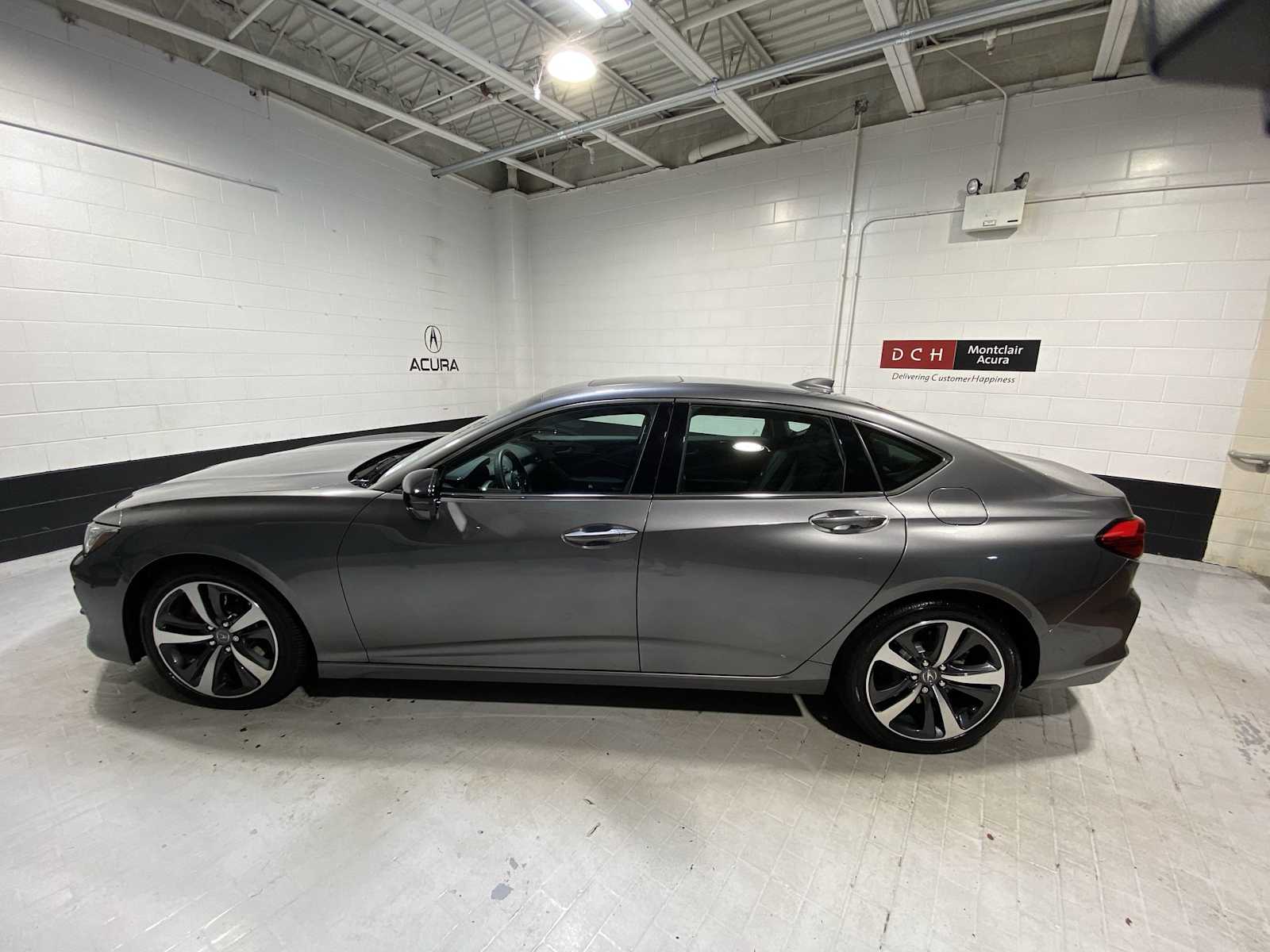 Thumbnail: 2025 Acura TLX - 3