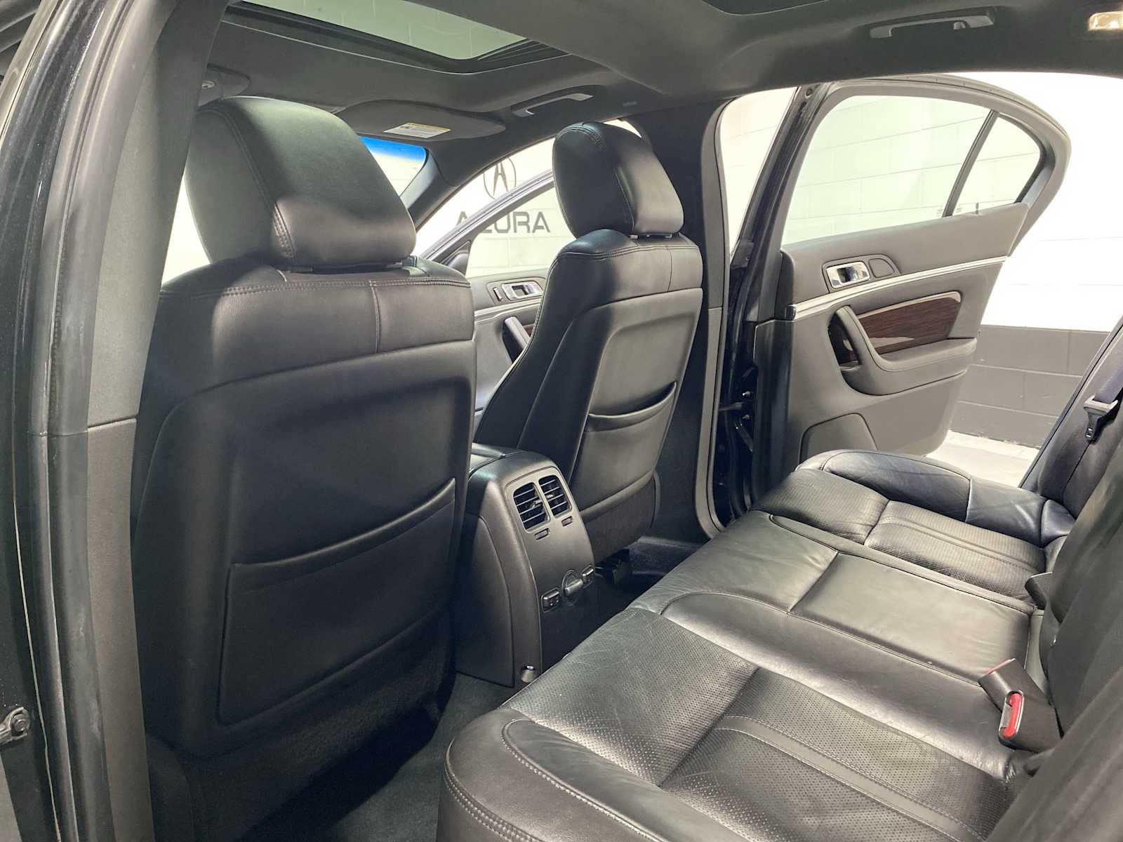 2010 Lincoln MKS EcoBoost 12