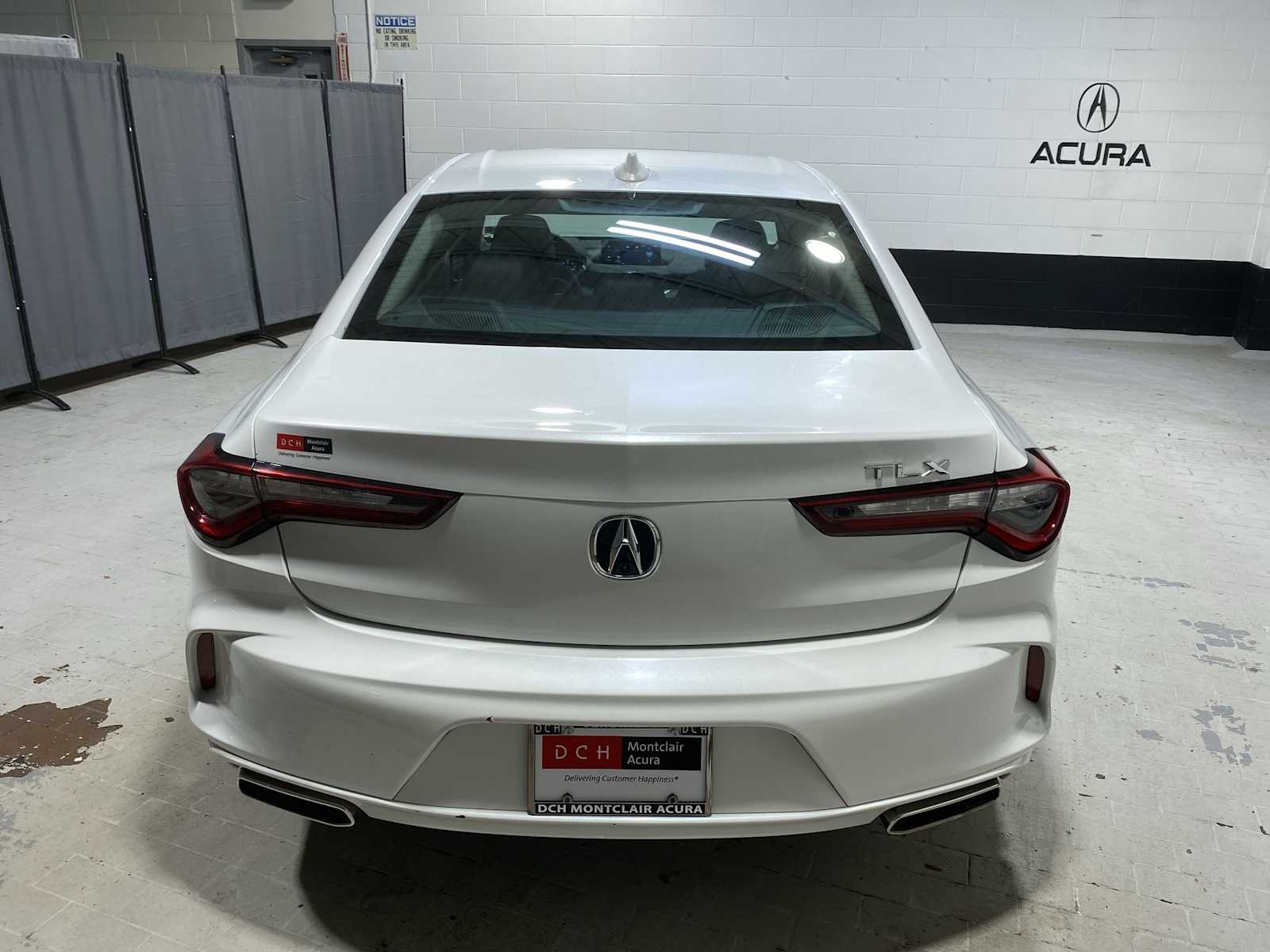 Thumbnail: 2023 Acura TLX - 5