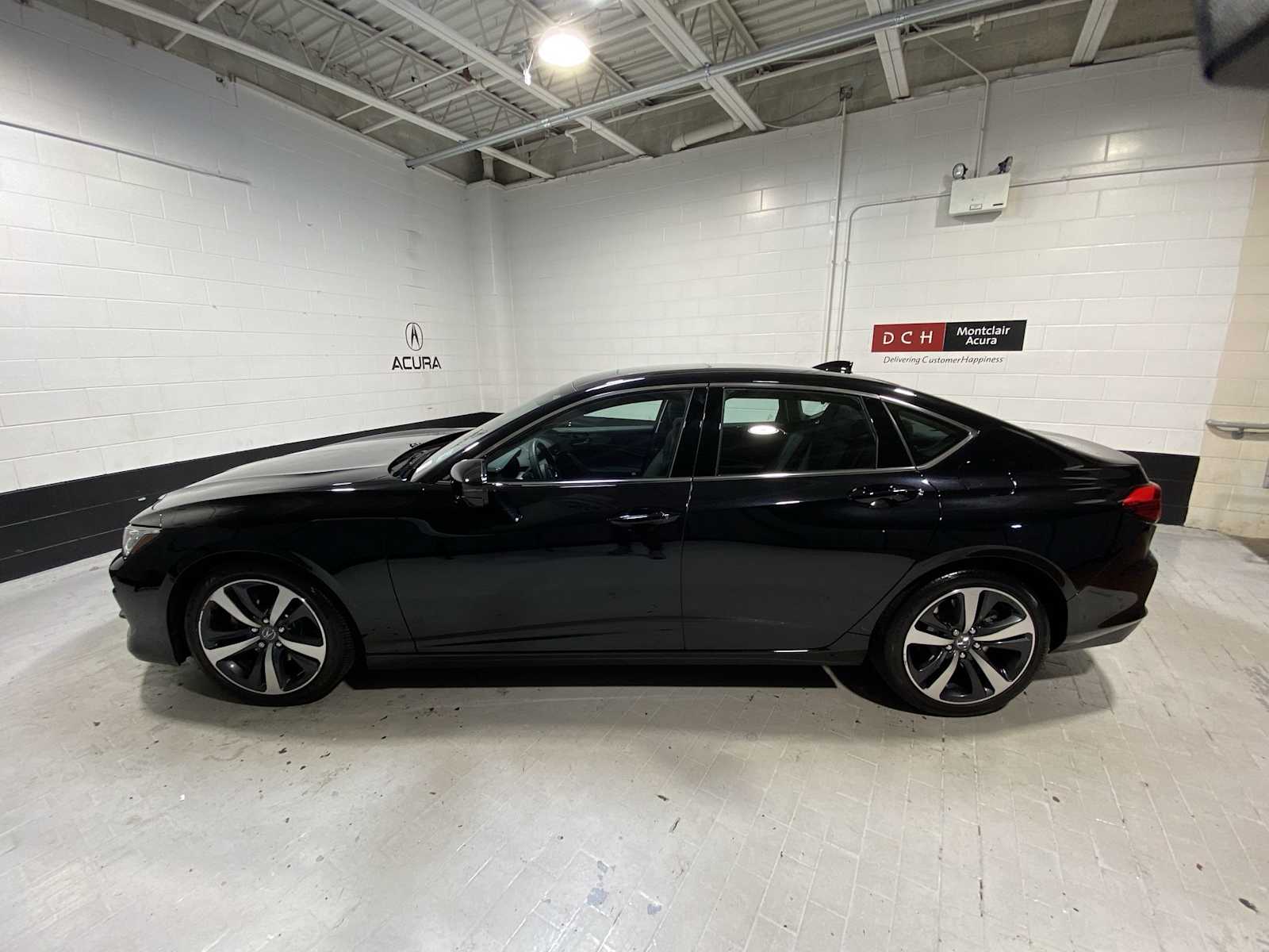 Thumbnail: 2025 Acura TLX - 3