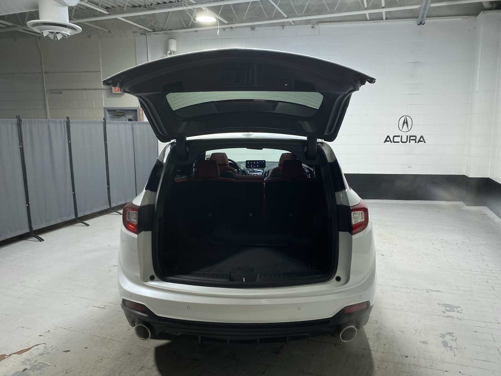 Thumbnail: 2023 Acura RDX - 19