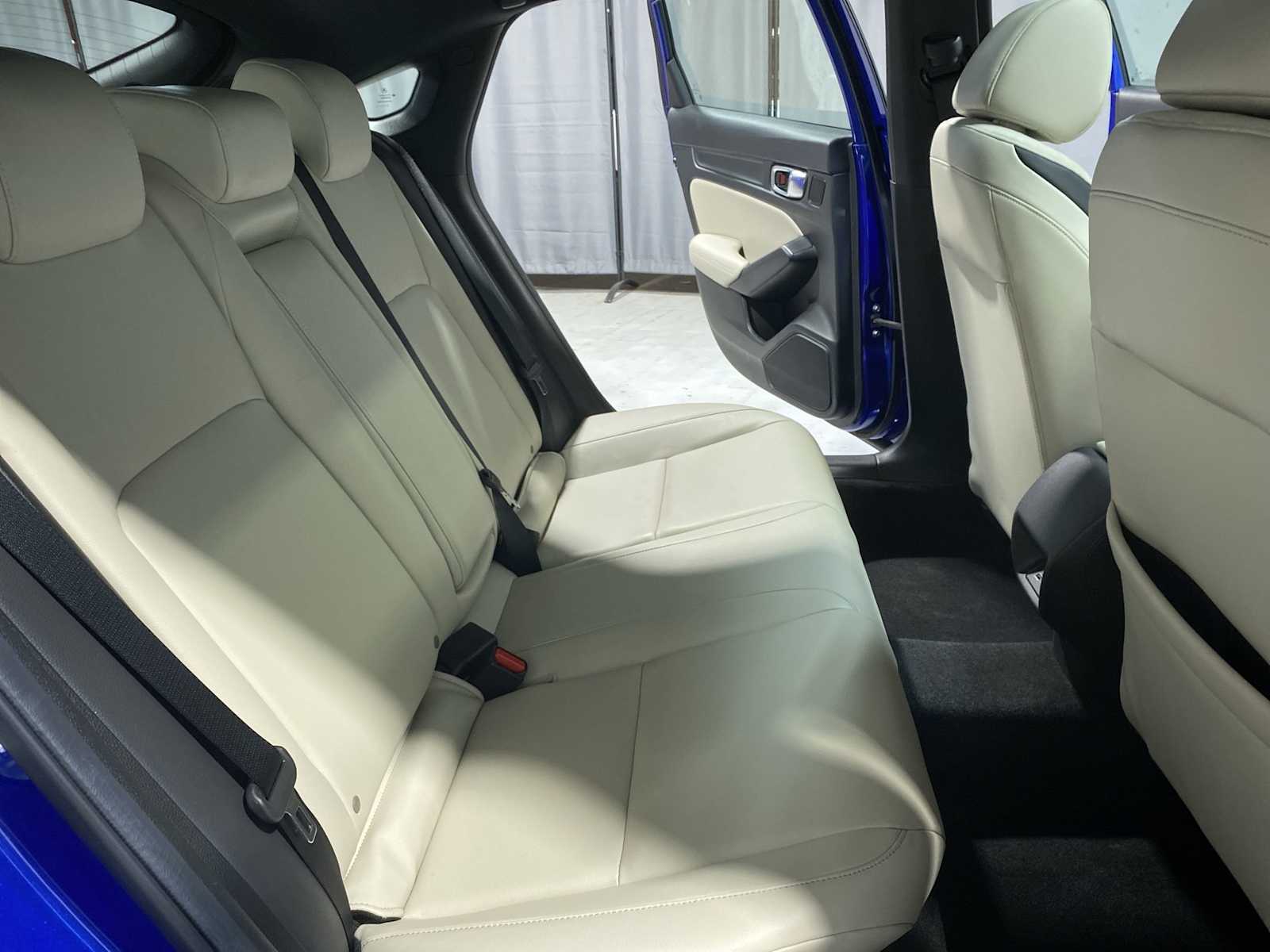 Thumbnail: 2023 Acura Integra - 13