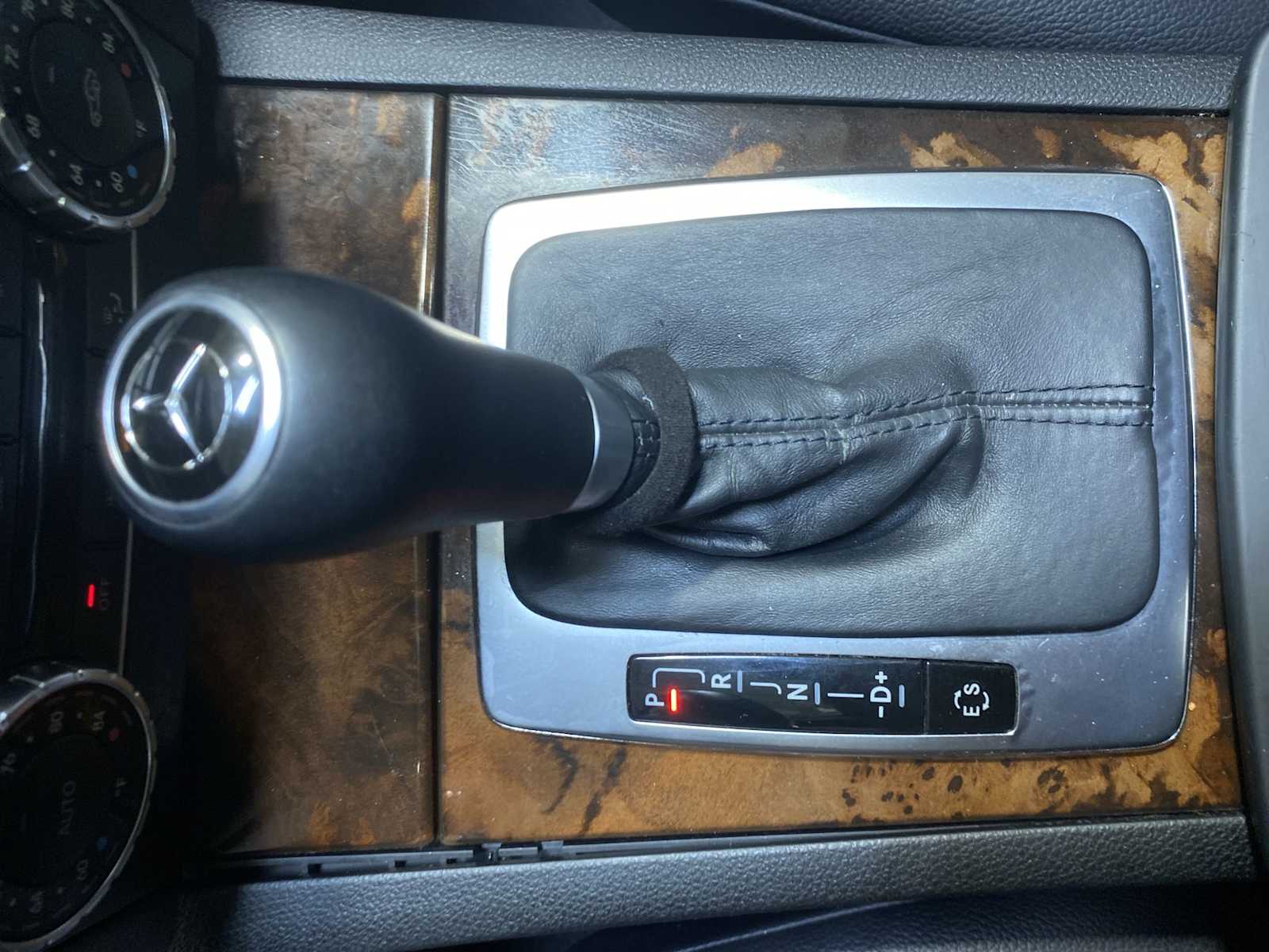 Thumbnail: 2013 Mercedes-Benz C-Class - 16