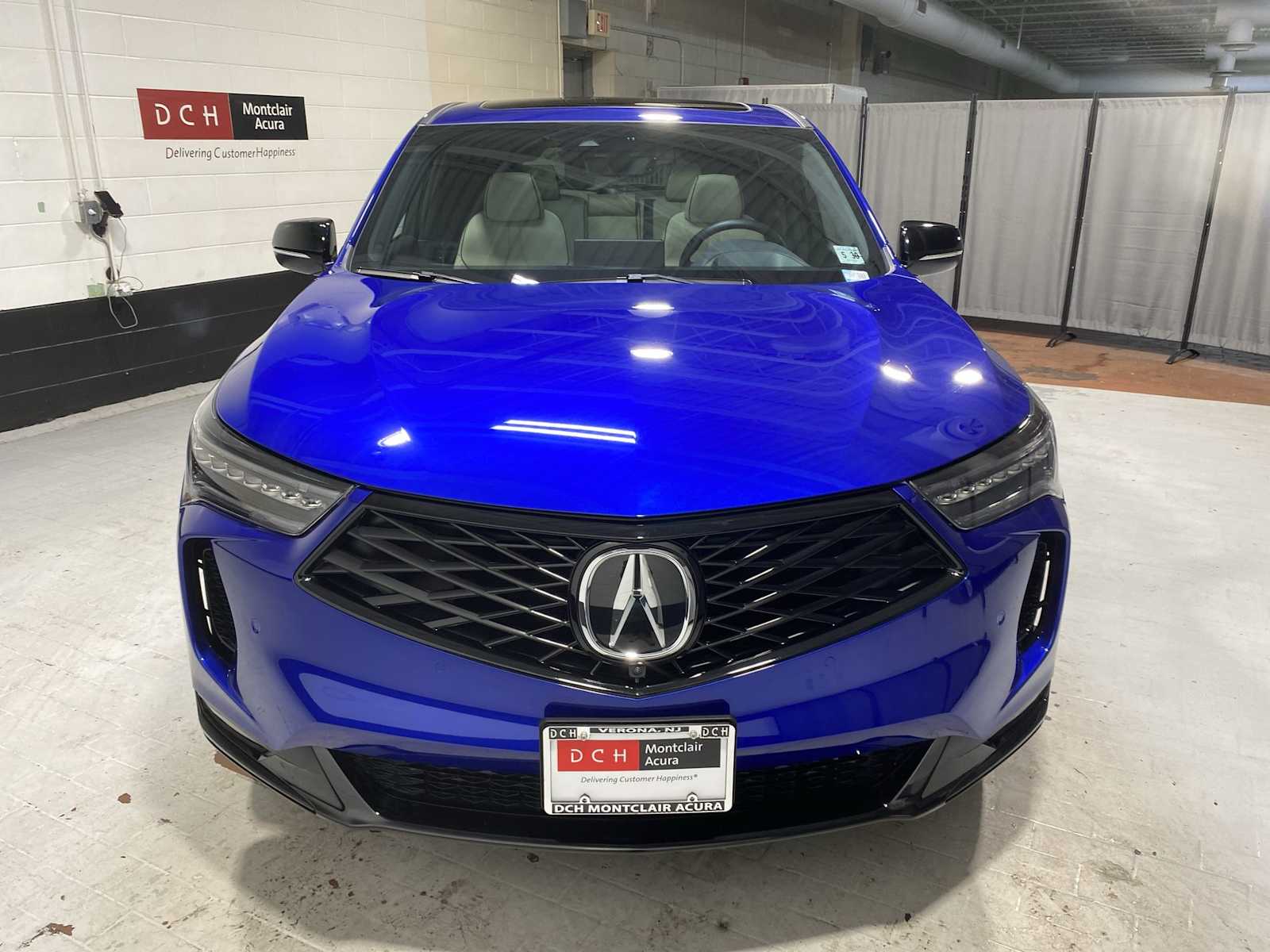 Thumbnail: 2025 Acura RDX - 6
