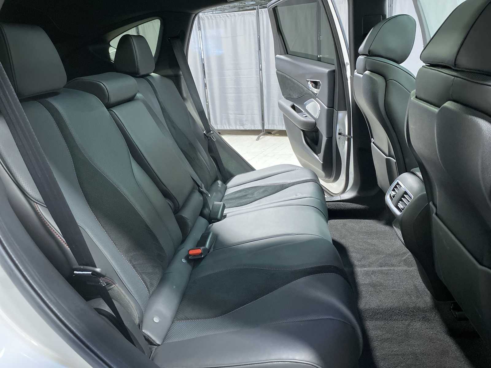 Thumbnail: 2025 Acura RDX - 13