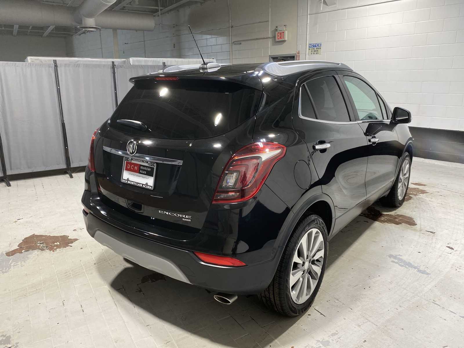 Thumbnail: 2019 Buick Encore - 26