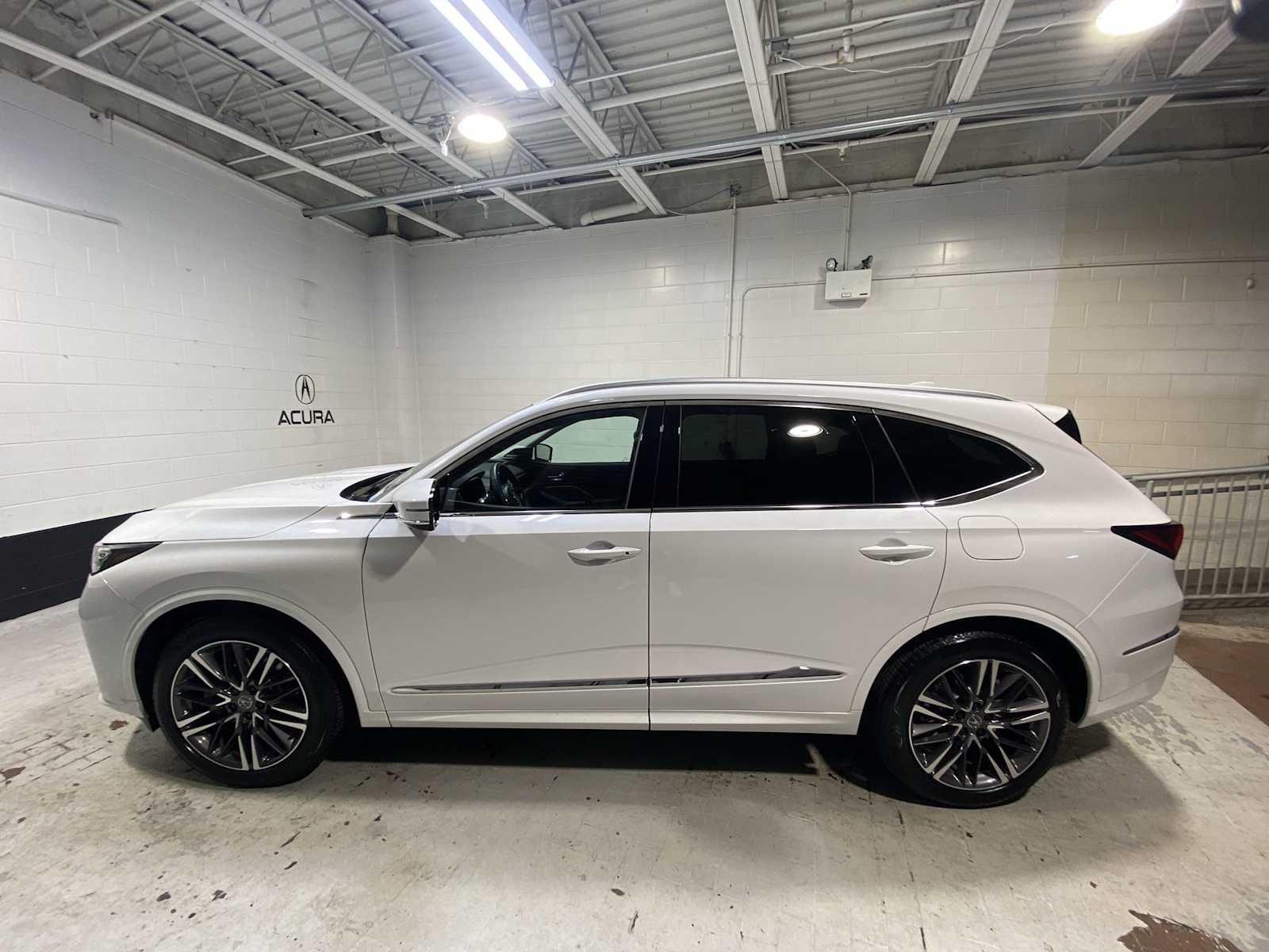 Thumbnail: 2026 Acura MDX - 3