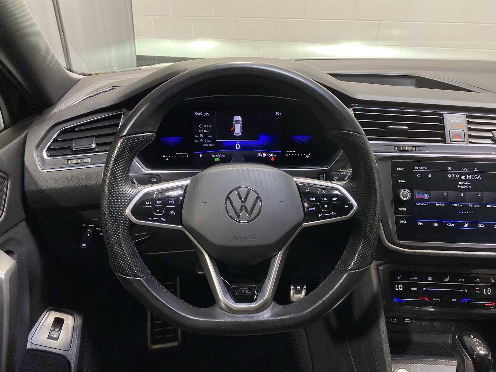 Thumbnail: 2022 Volkswagen Tiguan - 15