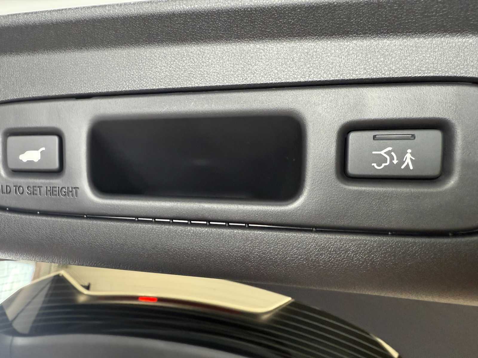 Thumbnail: 2026 Acura ADX - 30