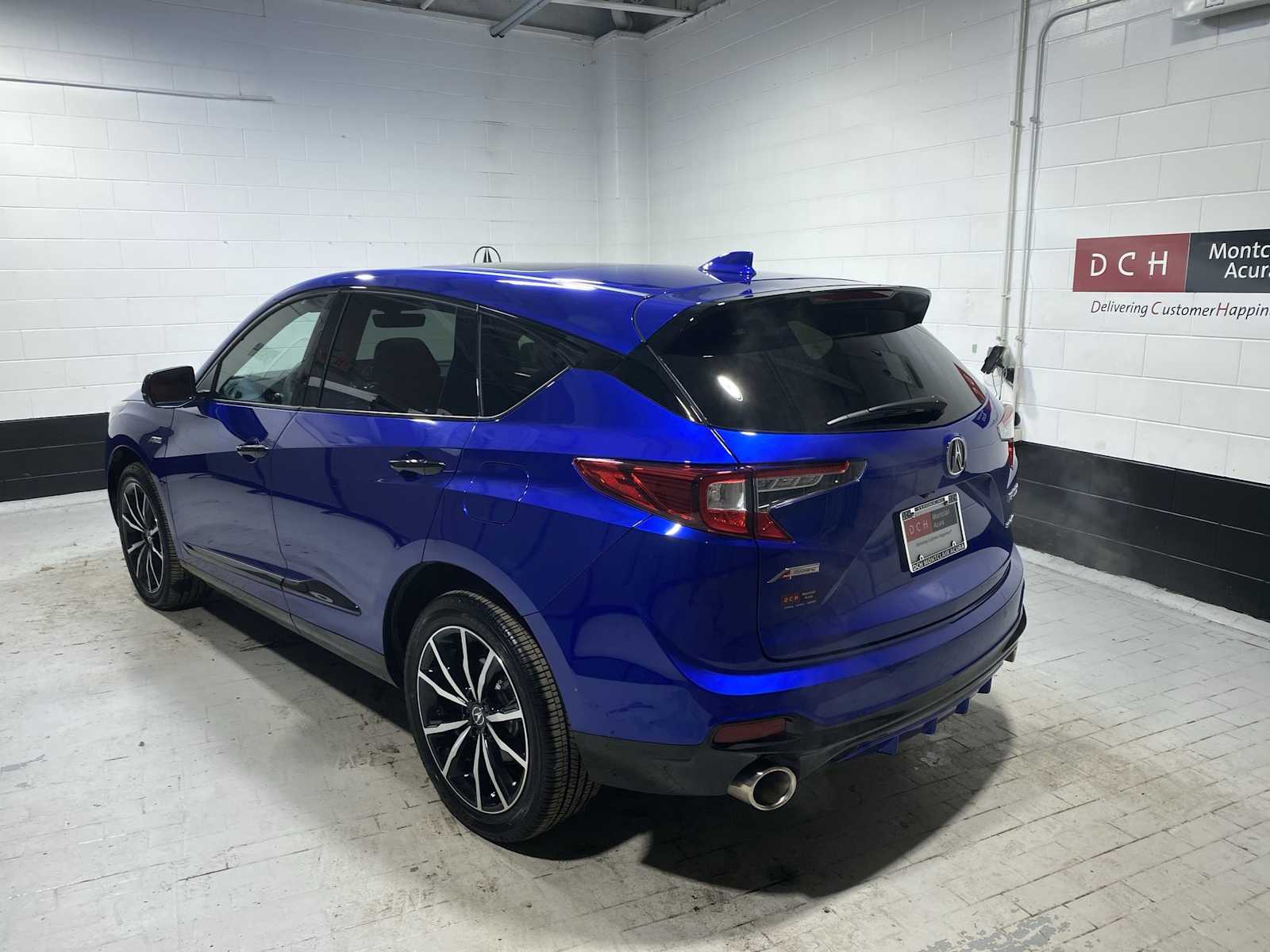 Thumbnail: 2025 Acura RDX - 4