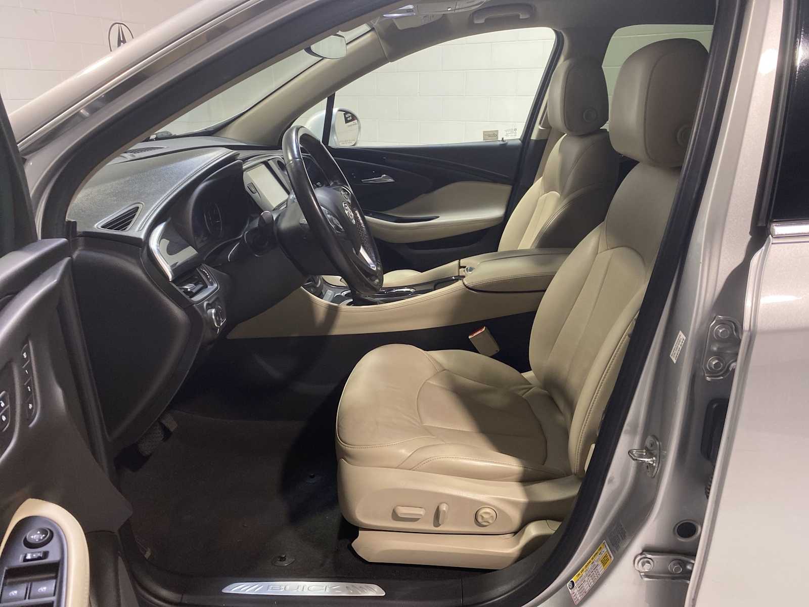 Thumbnail: 2016 Buick Envision - 2