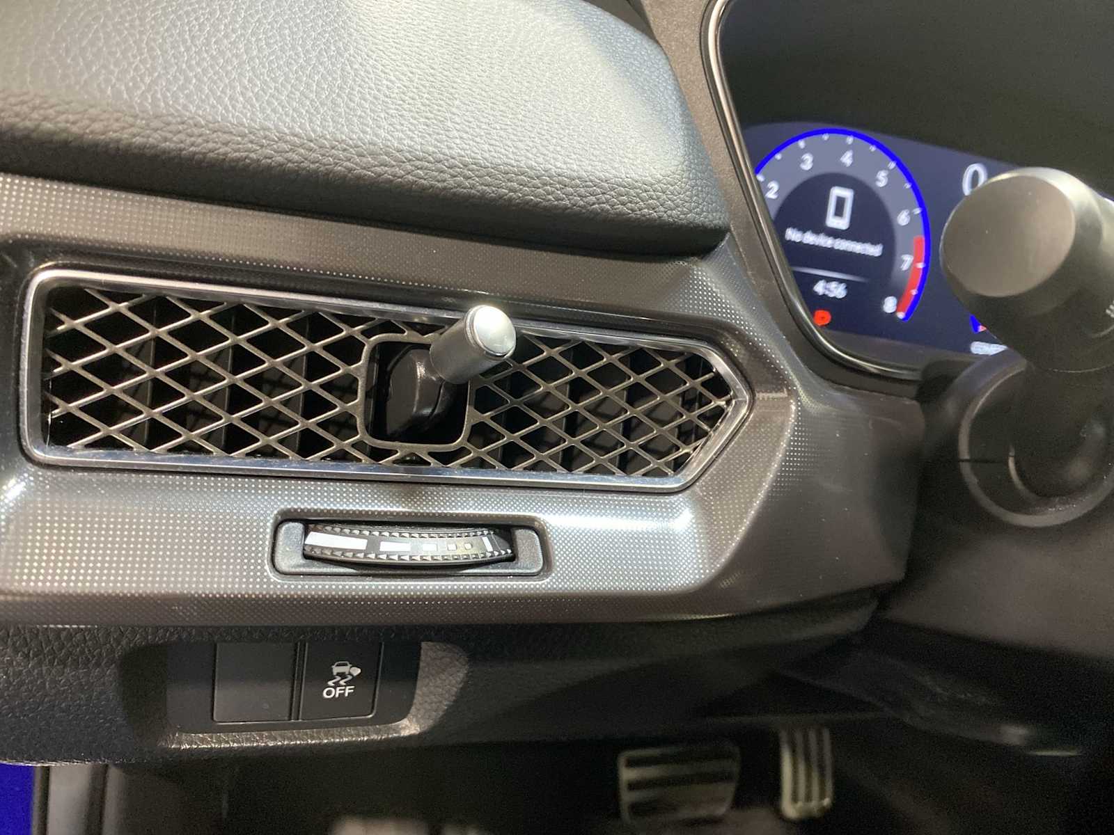 Thumbnail: 2024 Acura Integra - 24