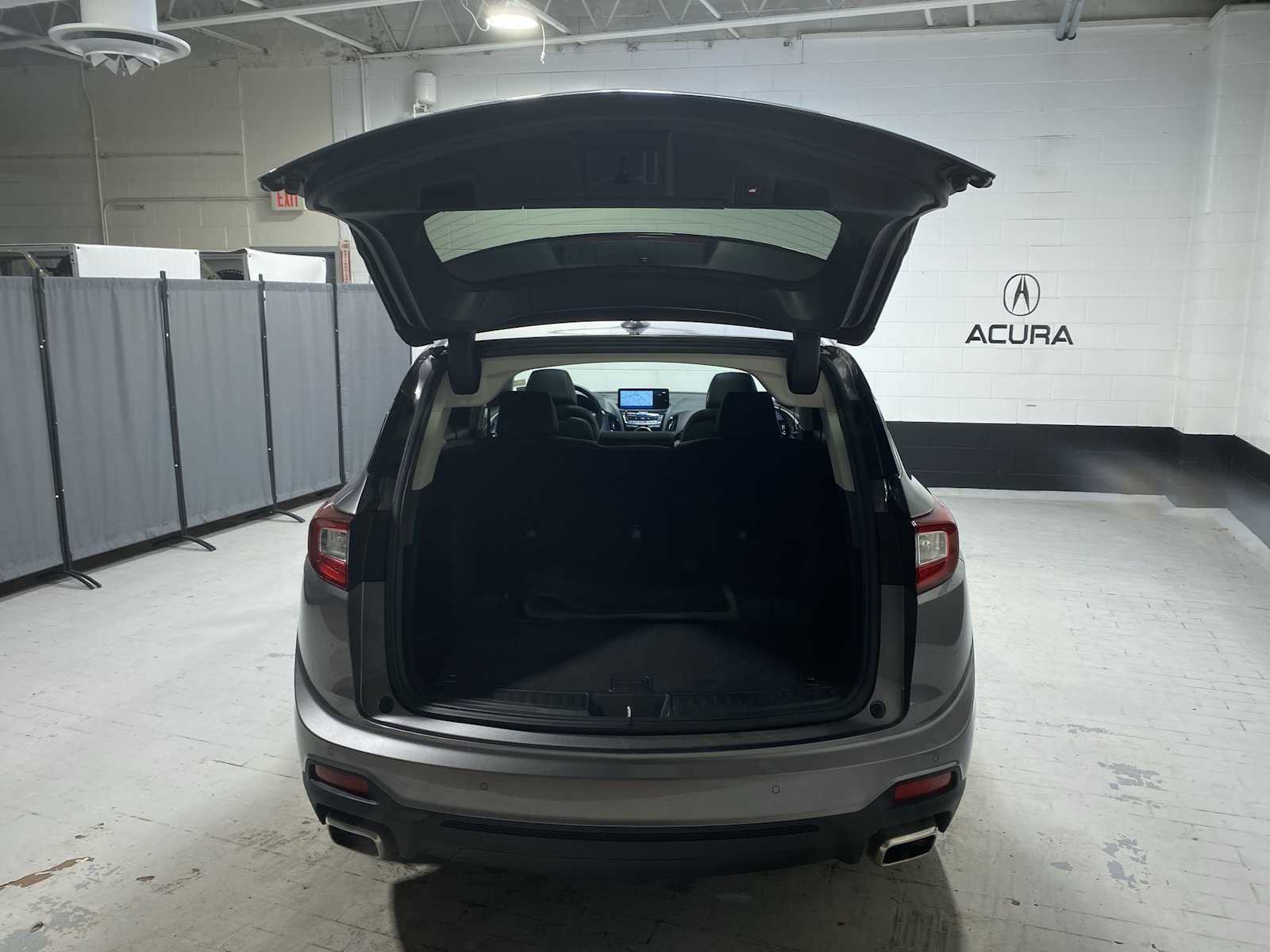 Thumbnail: 2025 Acura RDX - 19