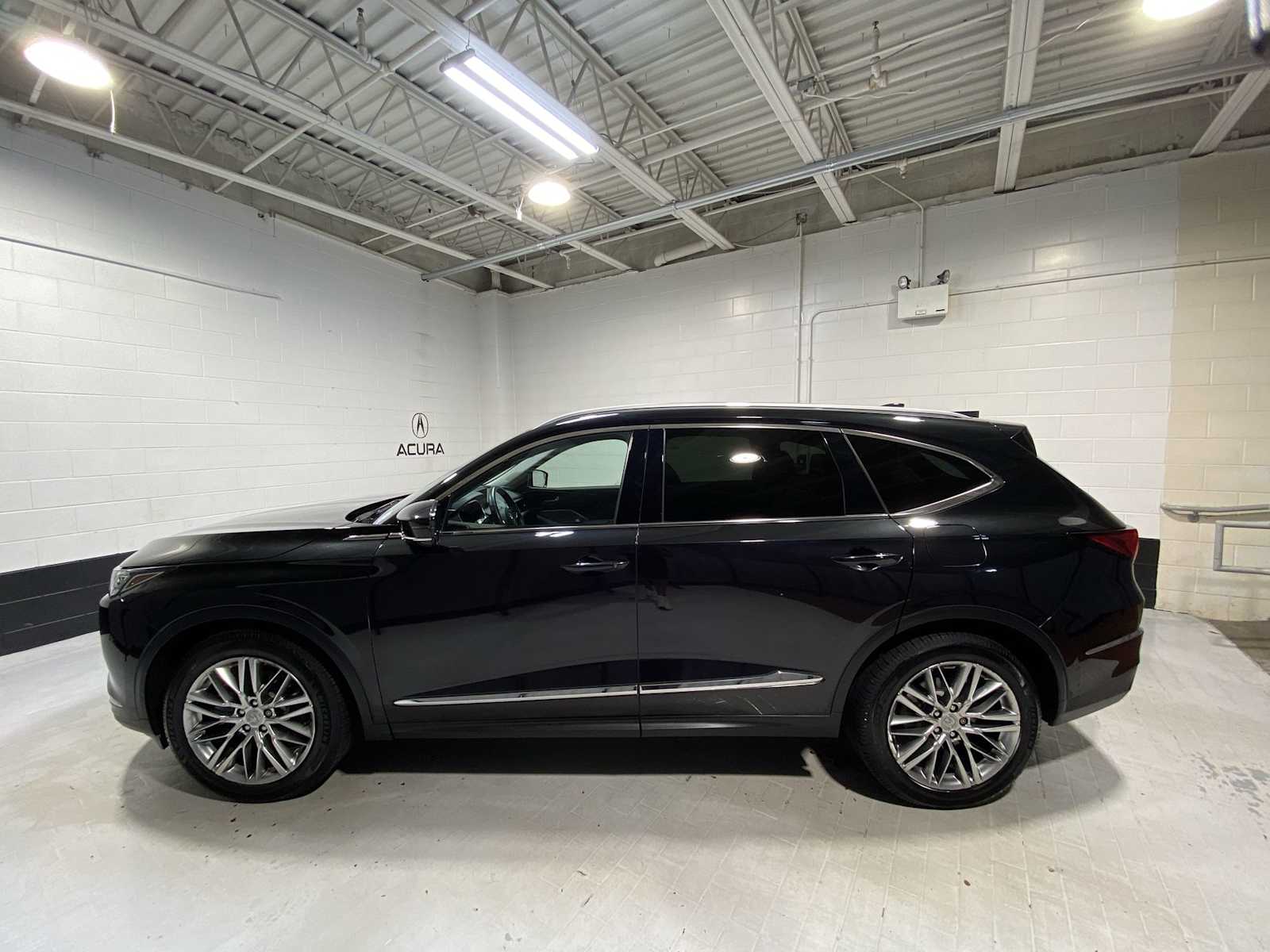 Thumbnail: 2022 Acura MDX - 3