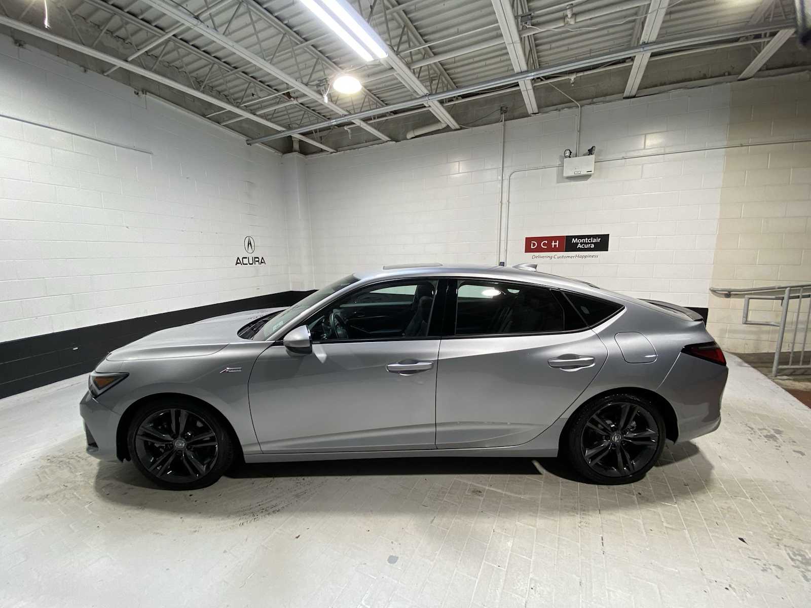 Thumbnail: 2025 Acura Integra - 3