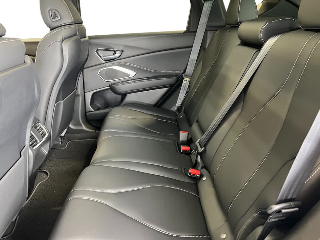 Thumbnail: 2026 Acura RDX - 32