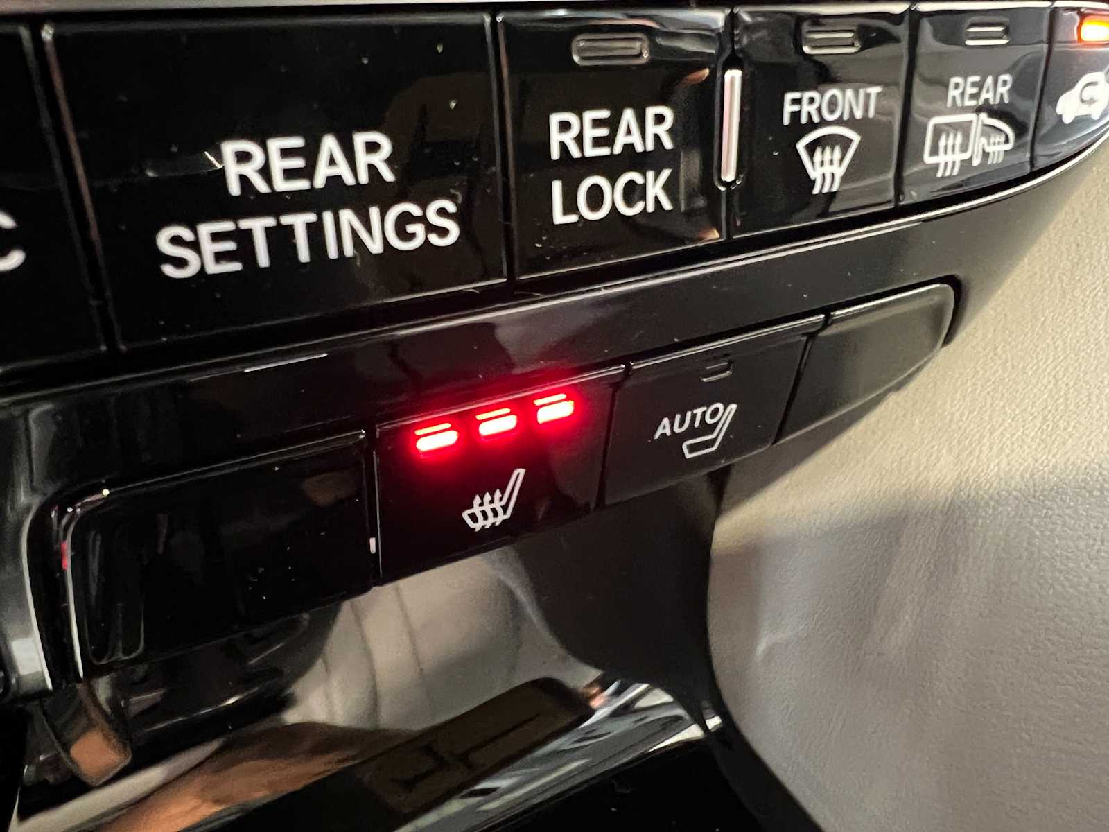 Thumbnail: 2026 Acura MDX - 18