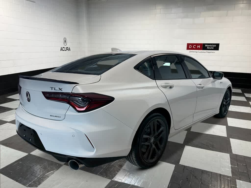 Thumbnail: 2025 Acura TLX - 5