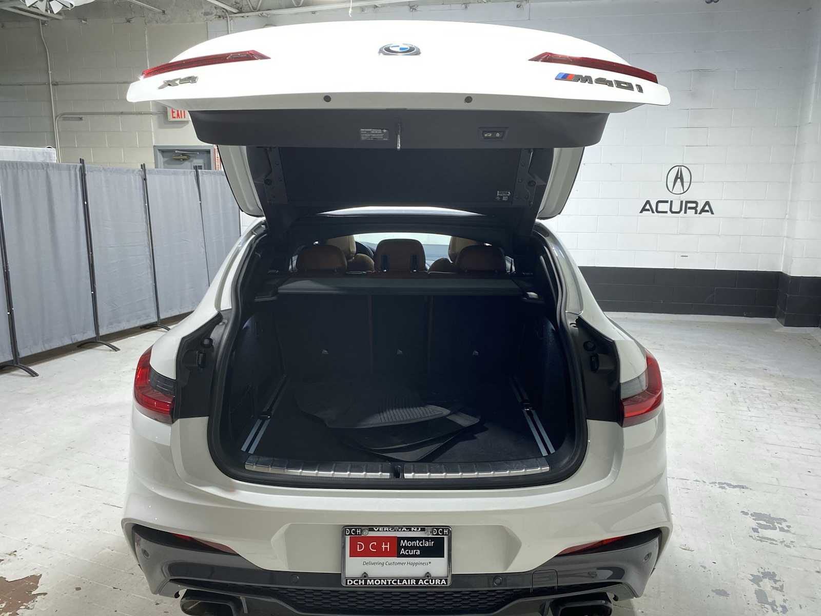 Thumbnail: 2019 BMW M4 - 19