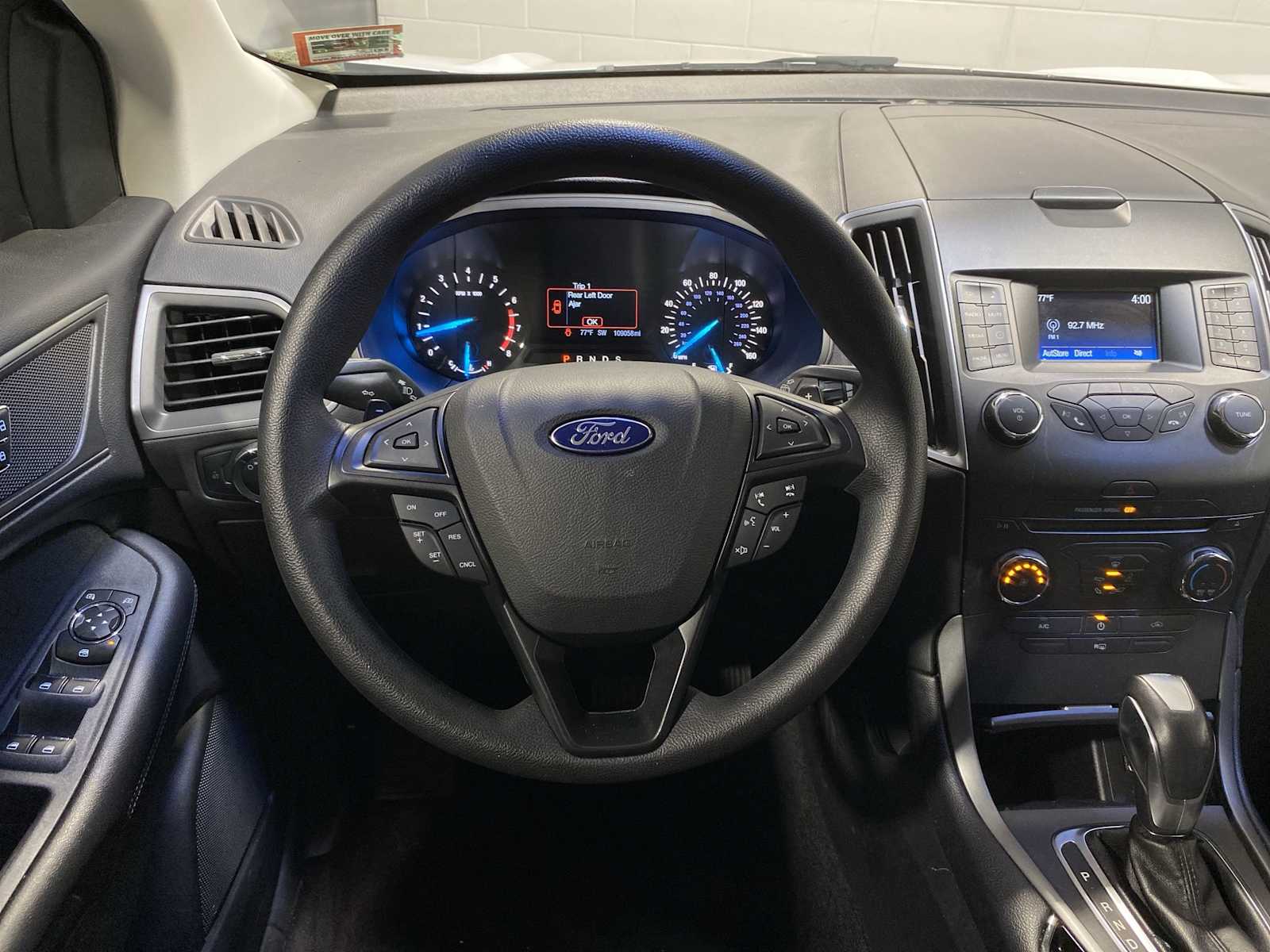 Thumbnail: 2016 Ford Edge - 15